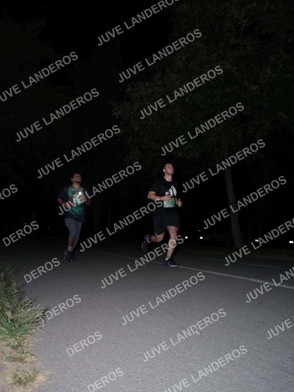 Foto de la Carrera Nocturna de Zombies Parque Metropolitano 2026 en Parque Metropolitano de Guadalajara, Zapopan, Jalisco a las 20:43 · dorsal 3050