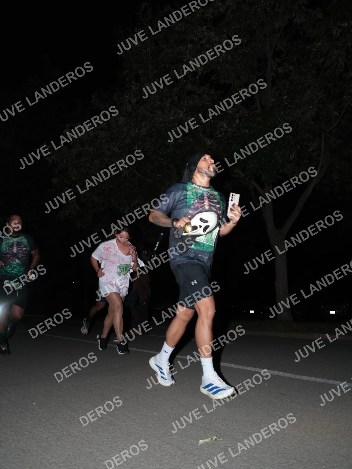 Foto de la Carrera Nocturna de Zombies Parque Metropolitano 2026 en Parque Metropolitano de Guadalajara, Zapopan, Jalisco a las 20:46 · dorsal 3108