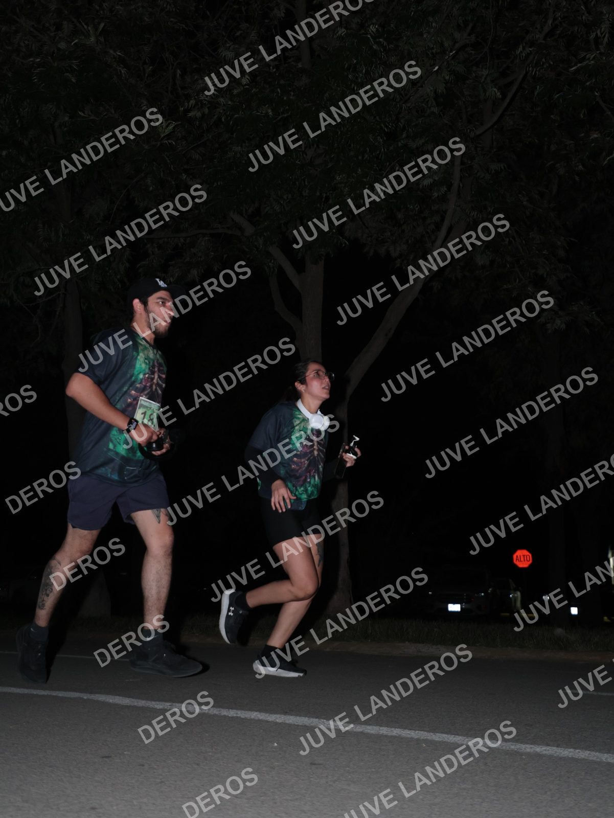Foto de la Carrera Nocturna de Zombies Parque Metropolitano 2026 en Parque Metropolitano de Guadalajara, Zapopan, Jalisco a las 20:47 · dorsal 18