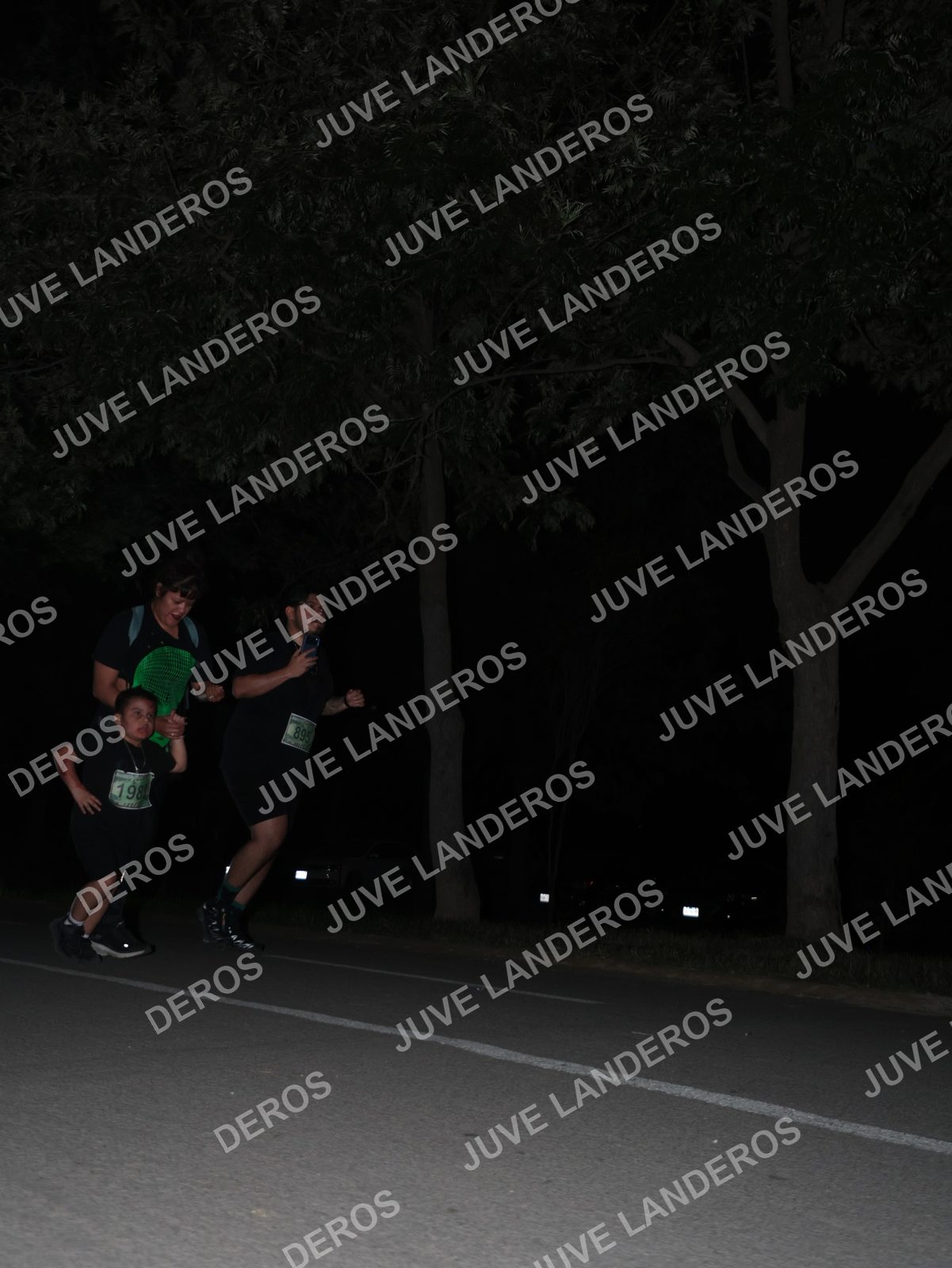 Foto de la Carrera Nocturna de Zombies Parque Metropolitano 2026 en Parque Metropolitano de Guadalajara, Zapopan, Jalisco a las 20:55 · dorsal 895