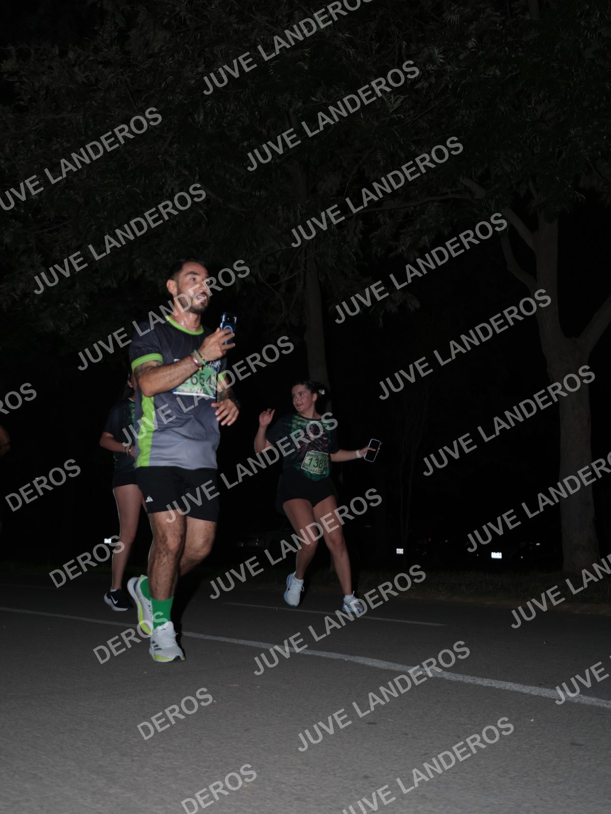 Foto de la Carrera Nocturna de Zombies Parque Metropolitano 2026 en Parque Metropolitano de Guadalajara, Zapopan, Jalisco a las 20:52 · dorsal 654, 1388