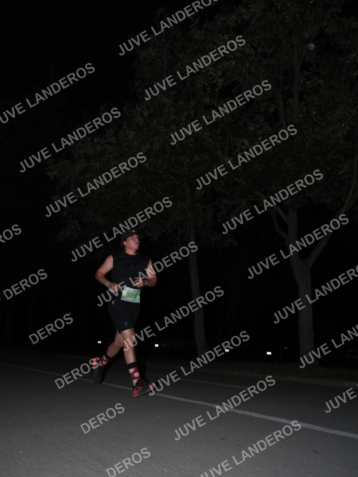 Foto de la Carrera Nocturna de Zombies Parque Metropolitano 2026 en Parque Metropolitano de Guadalajara, Zapopan, Jalisco a las 20:43 · dorsal 805
