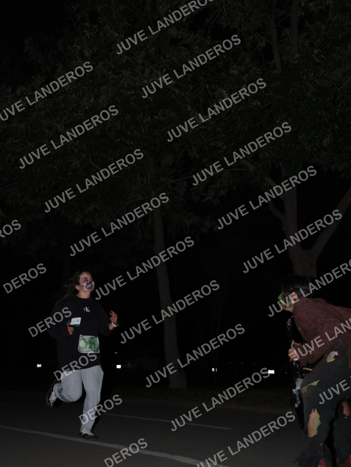 Foto de la Carrera Nocturna de Zombies Parque Metropolitano 2026 en Parque Metropolitano de Guadalajara, Zapopan, Jalisco a las 20:45 · dorsal 721