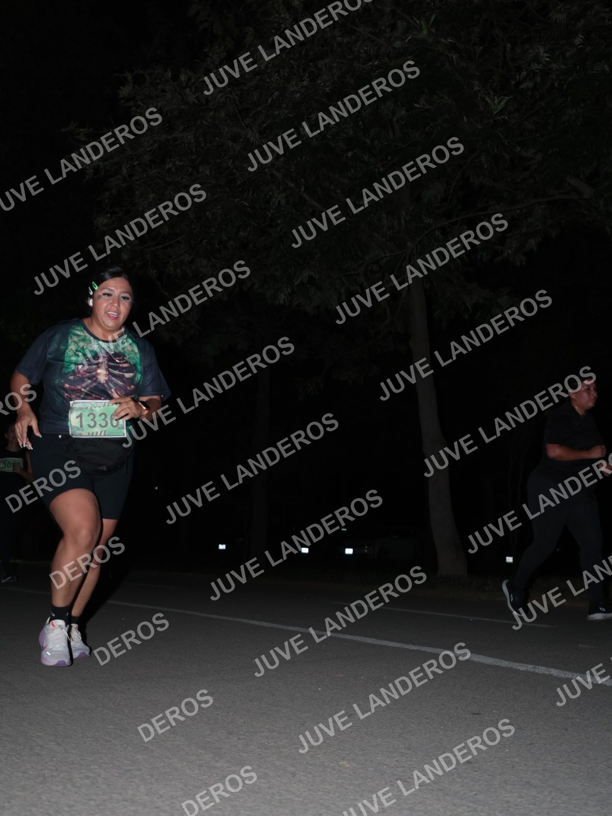 Foto de la Carrera Nocturna de Zombies Parque Metropolitano 2026 en Parque Metropolitano de Guadalajara, Zapopan, Jalisco a las 20:55 · dorsal 1336