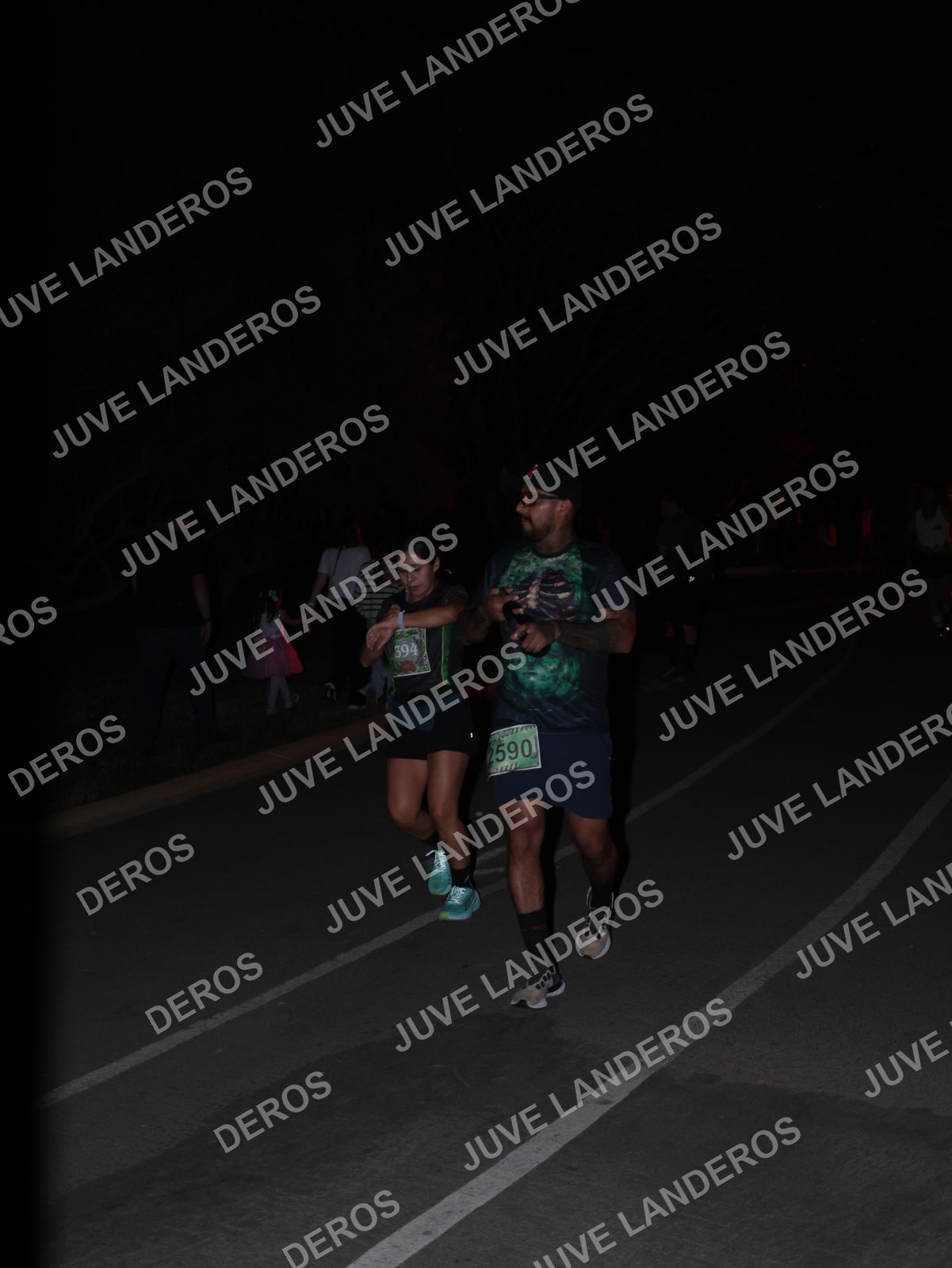Foto de la Carrera Nocturna de Zombies Parque Metropolitano 2026 en Parque Metropolitano de Guadalajara, Zapopan, Jalisco a las 20:18 · dorsal 394, 2590