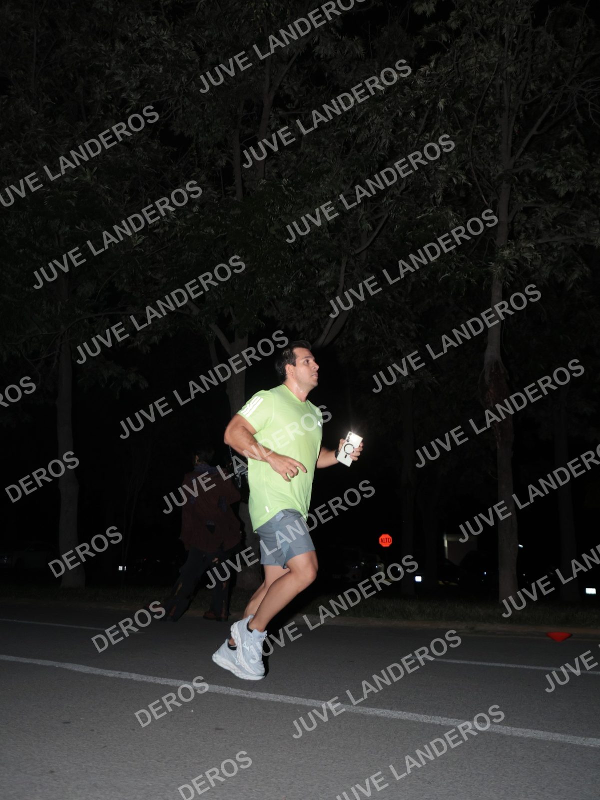 Foto de la Carrera Nocturna de Zombies Parque Metropolitano 2026 en Parque Metropolitano de Guadalajara, Zapopan, Jalisco a las 20:46