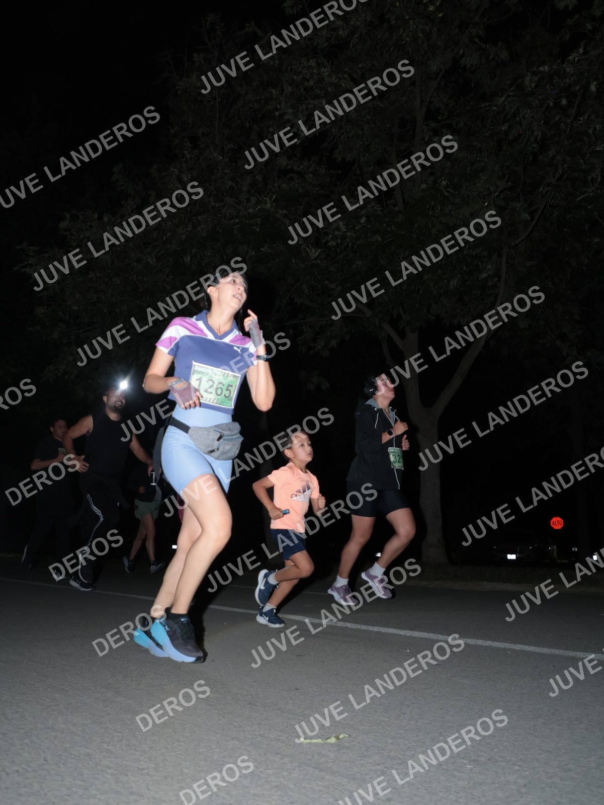 Foto de la Carrera Nocturna de Zombies Parque Metropolitano 2026 en Parque Metropolitano de Guadalajara, Zapopan, Jalisco a las 20:47 · dorsal 1265, 32