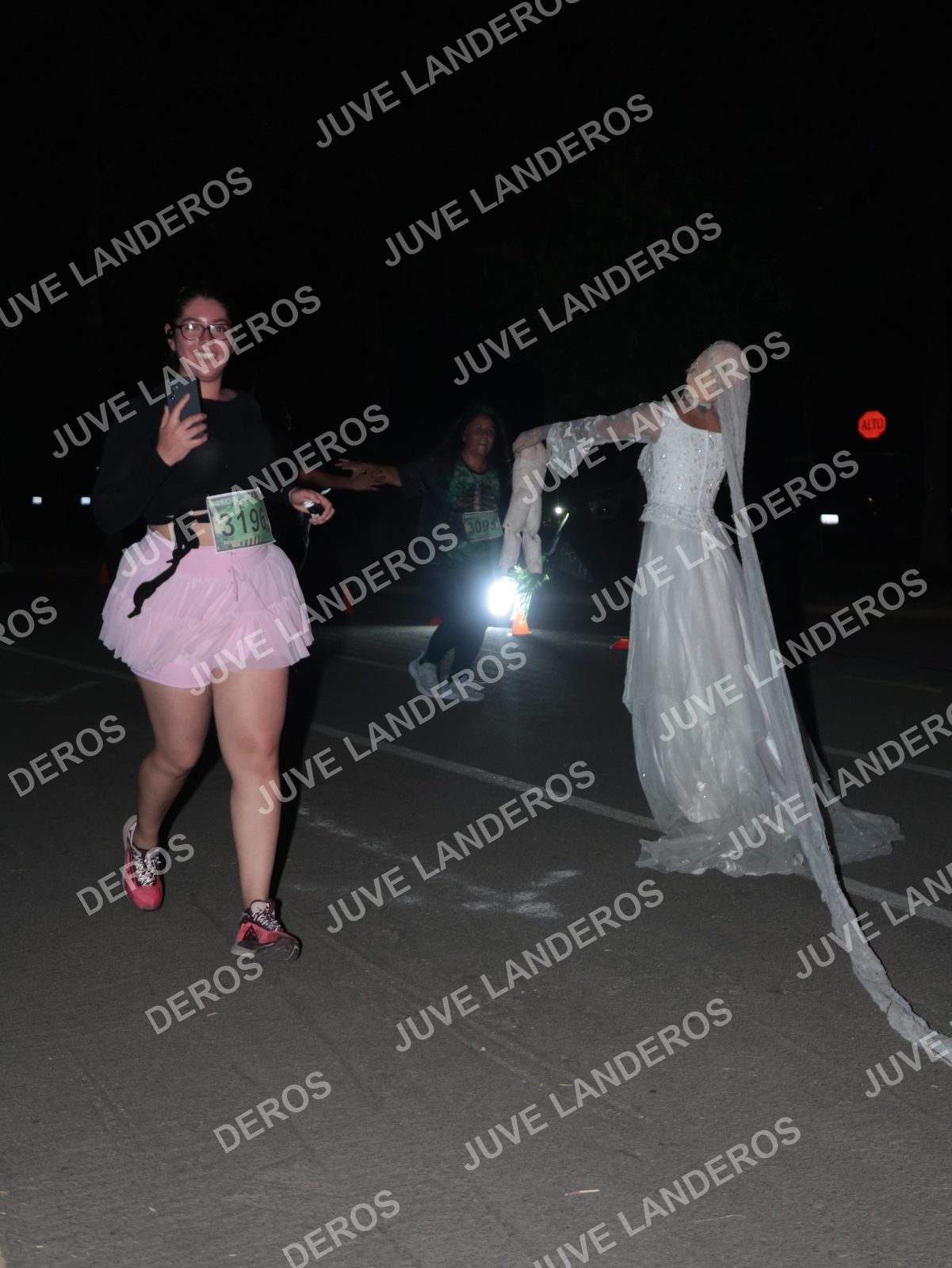 Foto de la Carrera Nocturna de Zombies Parque Metropolitano 2026 en Parque Metropolitano de Guadalajara, Zapopan, Jalisco a las 20:59 · dorsal 3196, 309