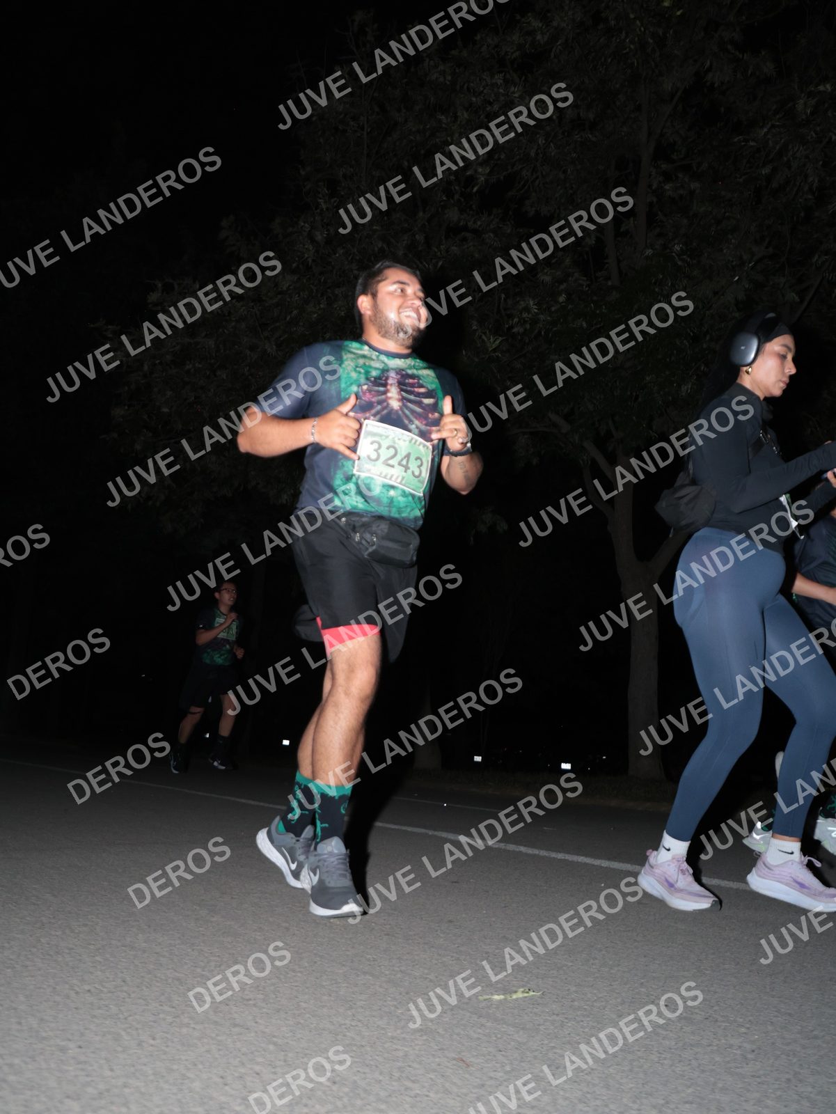 Foto de la Carrera Nocturna de Zombies Parque Metropolitano 2026 en Parque Metropolitano de Guadalajara, Zapopan, Jalisco a las 20:54 · dorsal 3243
