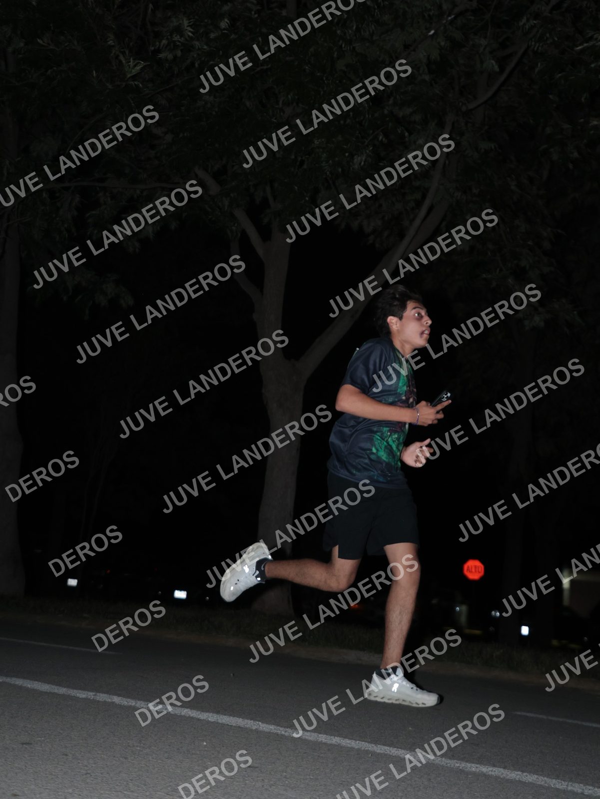 Foto de la Carrera Nocturna de Zombies Parque Metropolitano 2026 en Parque Metropolitano de Guadalajara, Zapopan, Jalisco a las 20:35