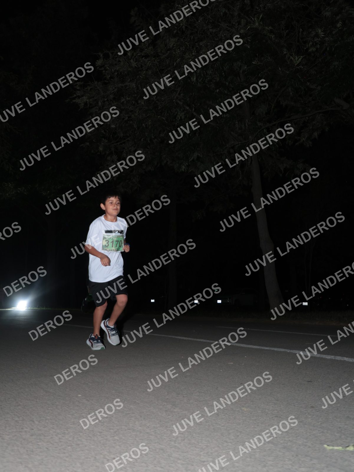 Foto de la Carrera Nocturna de Zombies Parque Metropolitano 2026 en Parque Metropolitano de Guadalajara, Zapopan, Jalisco a las 20:47 · dorsal 3170