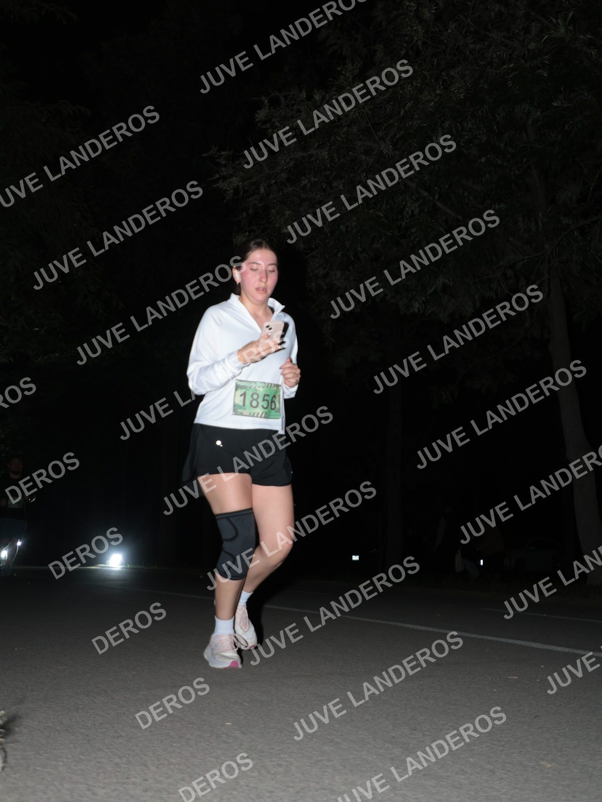 Foto de la Carrera Nocturna de Zombies Parque Metropolitano 2026 en Parque Metropolitano de Guadalajara, Zapopan, Jalisco a las 20:48 · dorsal 1856
