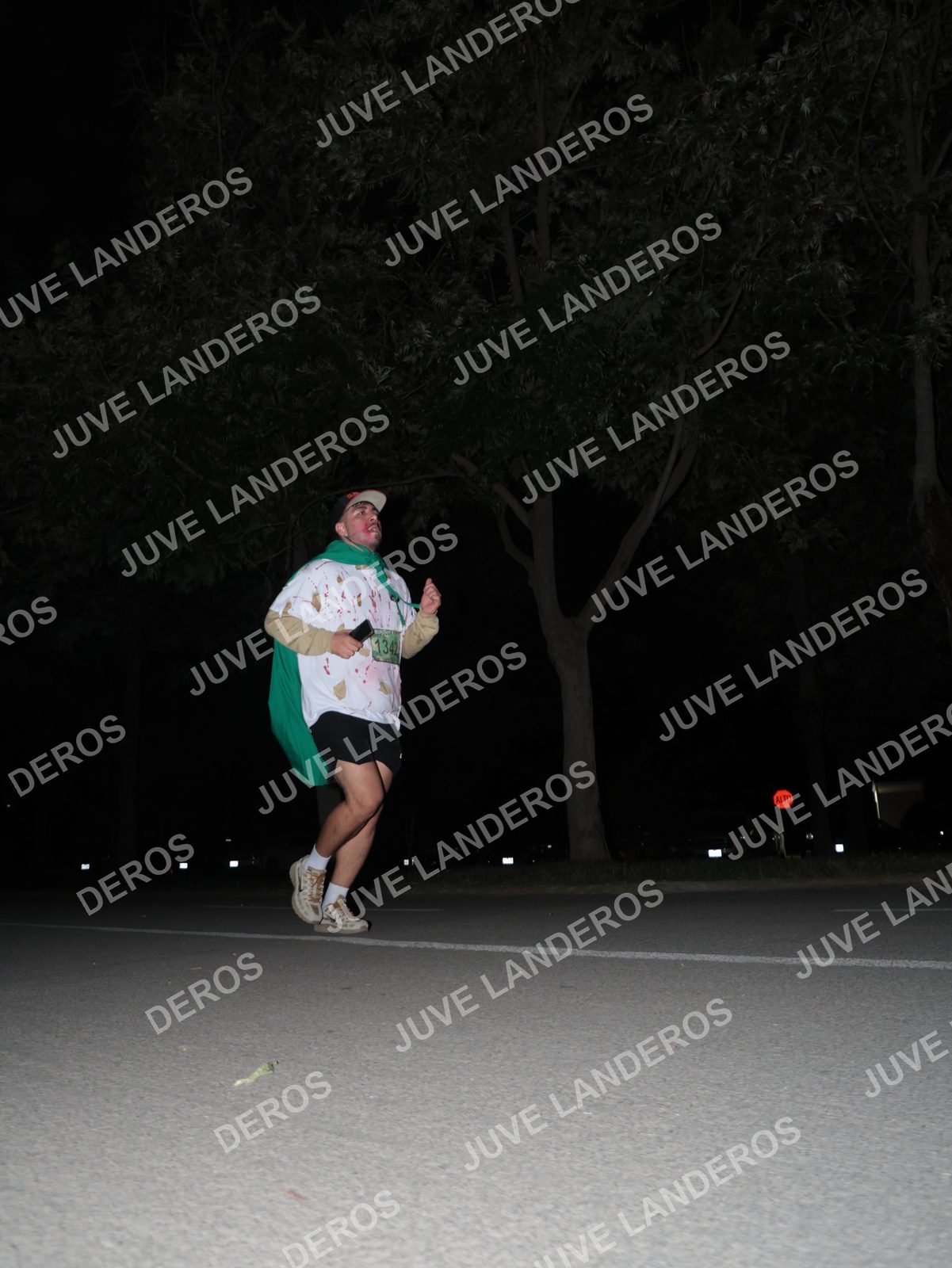 Foto de la Carrera Nocturna de Zombies Parque Metropolitano 2026 en Parque Metropolitano de Guadalajara, Zapopan, Jalisco a las 20:44 · dorsal 1342