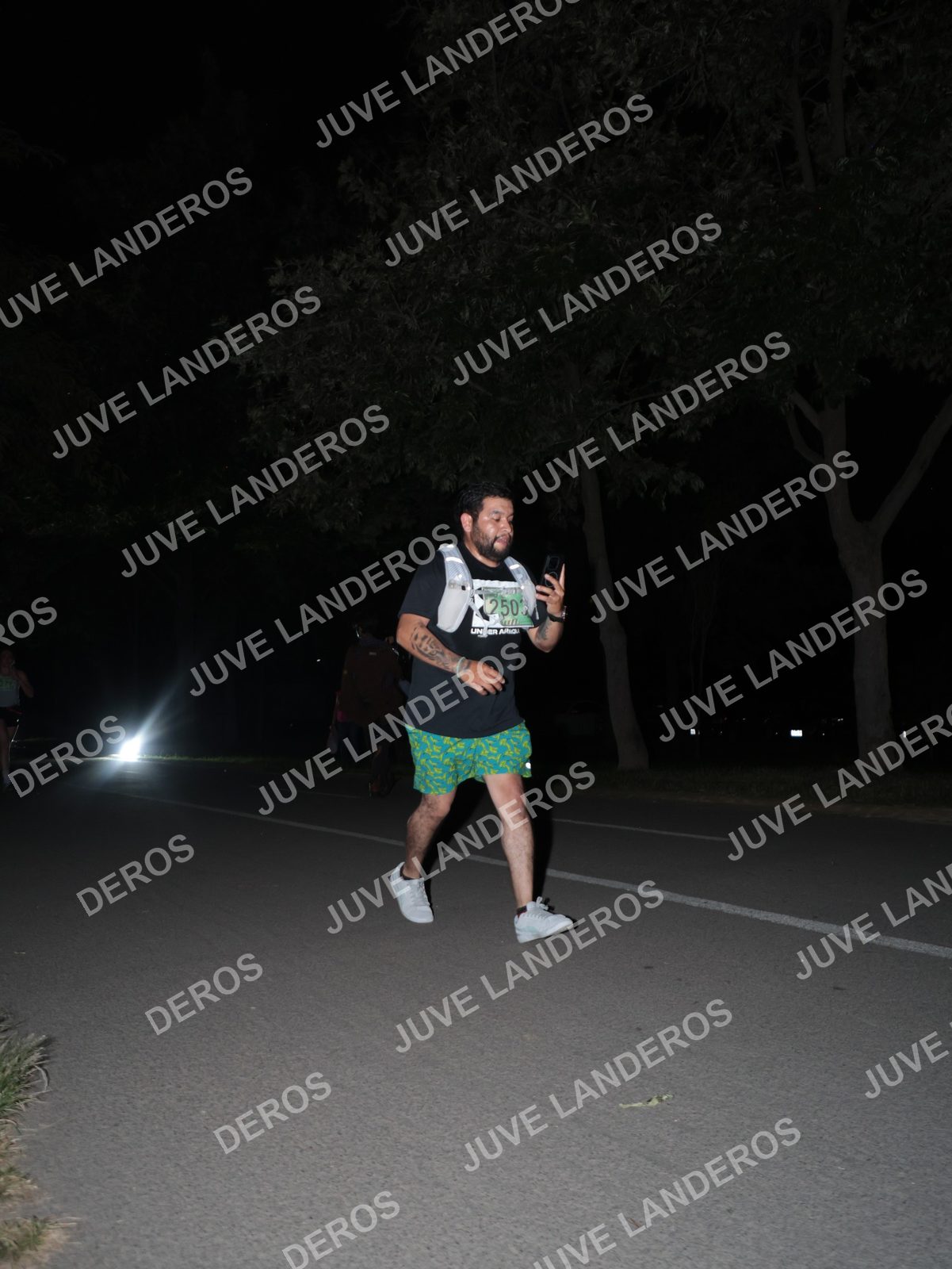 Foto de la Carrera Nocturna de Zombies Parque Metropolitano 2026 en Parque Metropolitano de Guadalajara, Zapopan, Jalisco a las 20:46 · dorsal 250