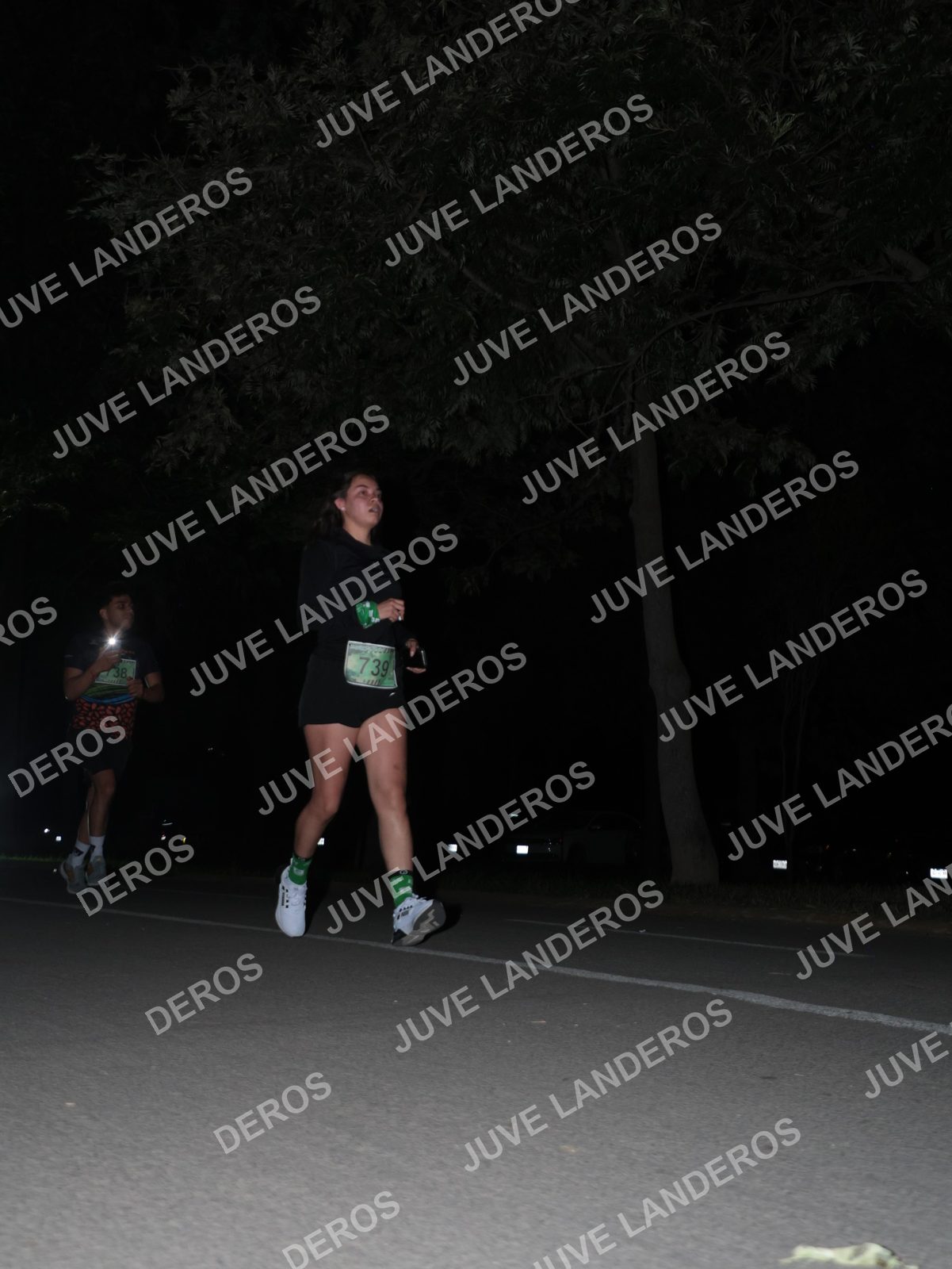 Foto de la Carrera Nocturna de Zombies Parque Metropolitano 2026 en Parque Metropolitano de Guadalajara, Zapopan, Jalisco a las 20:49 · dorsal 739, 38