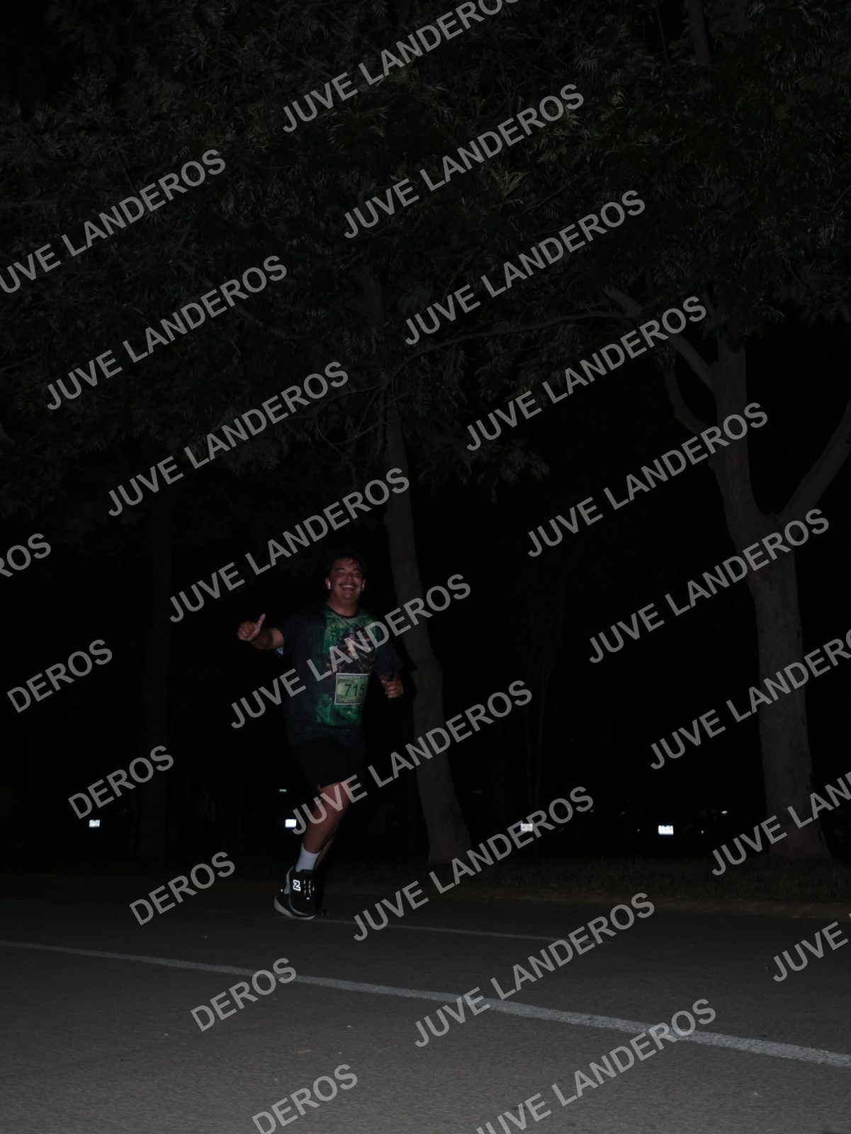Foto de la Carrera Nocturna de Zombies Parque Metropolitano 2026 en Parque Metropolitano de Guadalajara, Zapopan, Jalisco a las 20:44 · dorsal 715