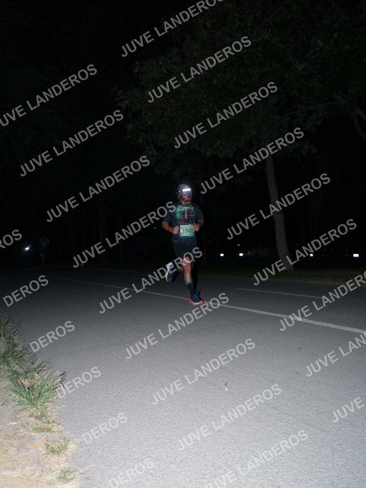Foto de la Carrera Nocturna de Zombies Parque Metropolitano 2026 en Parque Metropolitano de Guadalajara, Zapopan, Jalisco a las 20:37 · dorsal 1960
