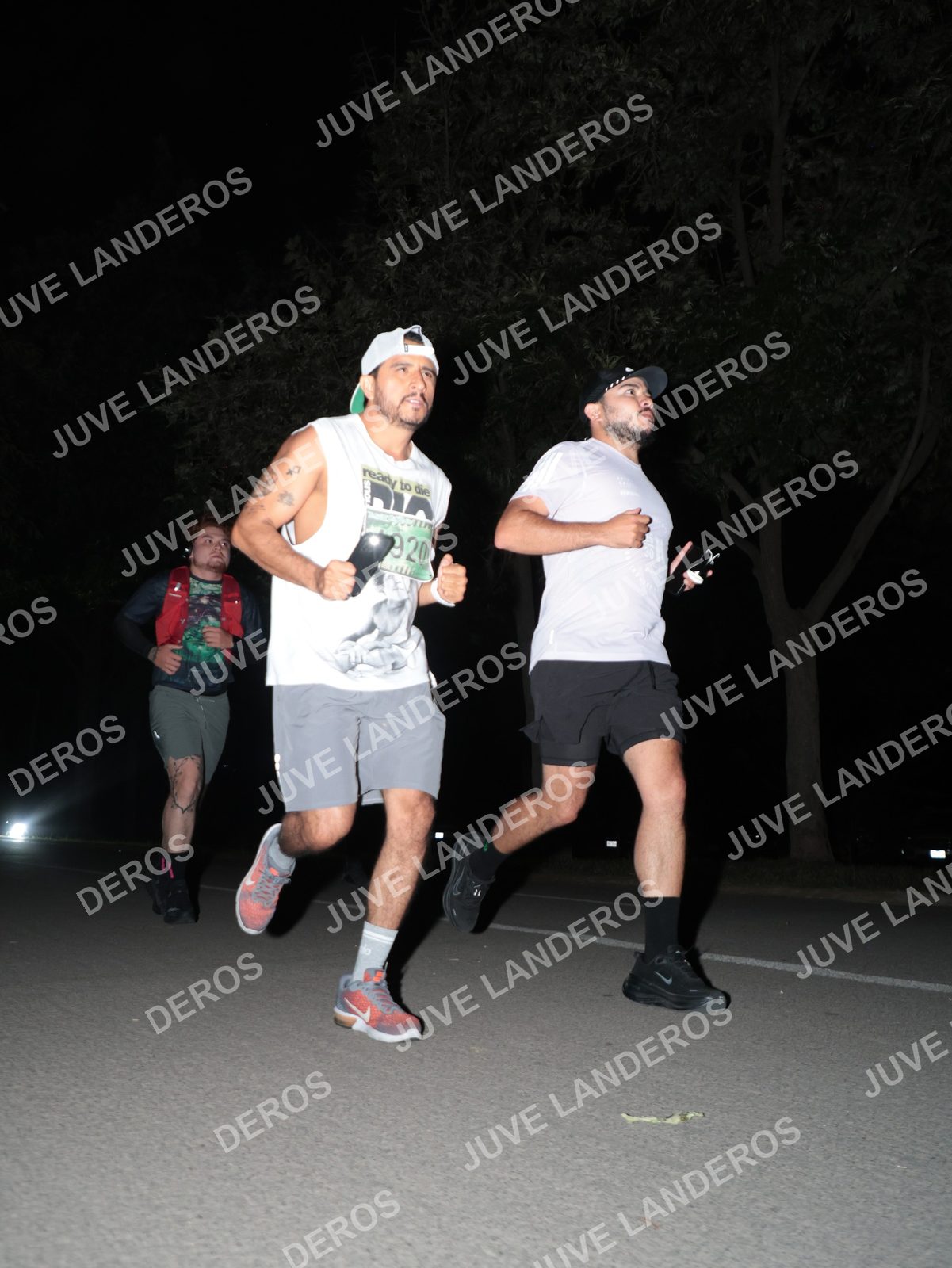 Foto de la Carrera Nocturna de Zombies Parque Metropolitano 2026 en Parque Metropolitano de Guadalajara, Zapopan, Jalisco a las 20:47 · dorsal 920