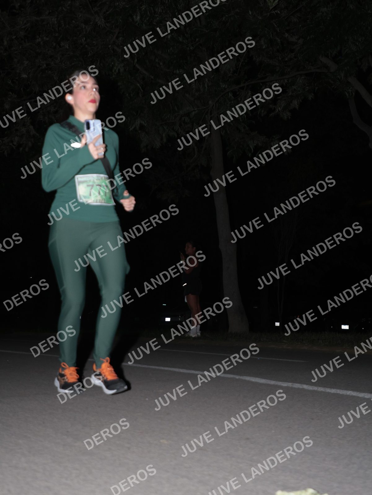 Foto de la Carrera Nocturna de Zombies Parque Metropolitano 2026 en Parque Metropolitano de Guadalajara, Zapopan, Jalisco a las 20:56 · dorsal 777