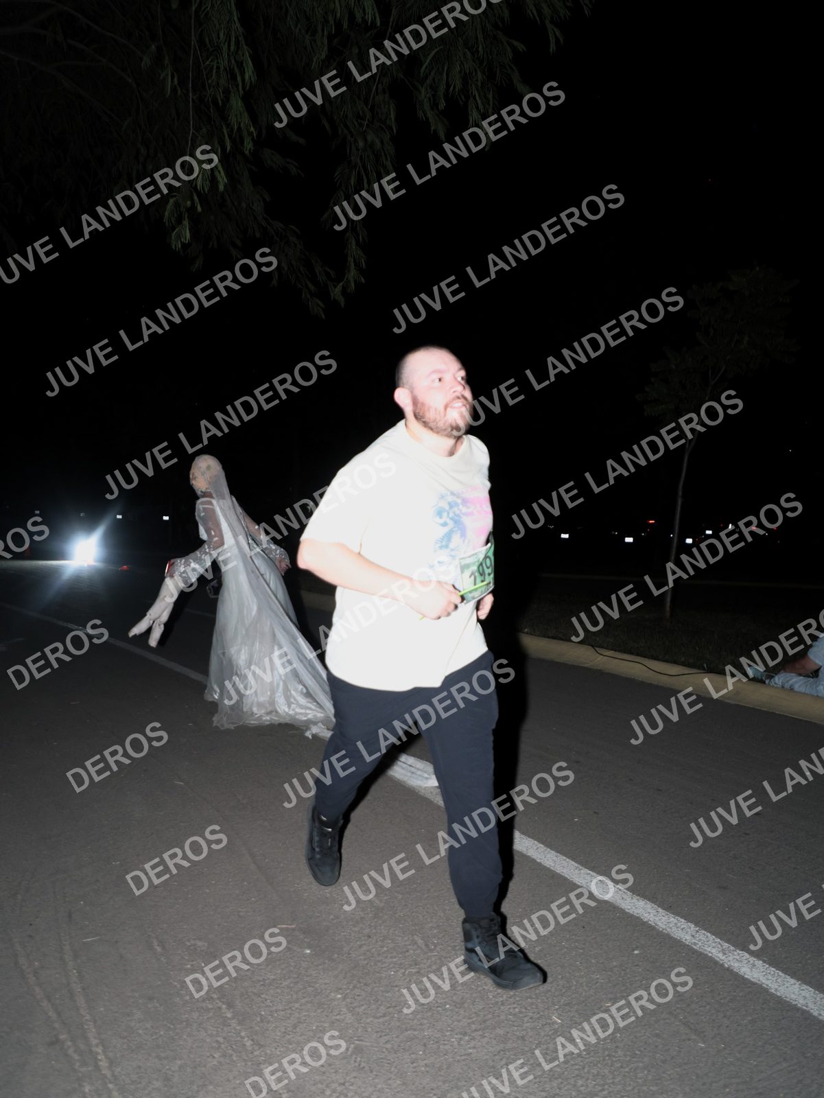 Foto de la Carrera Nocturna de Zombies Parque Metropolitano 2026 en Parque Metropolitano de Guadalajara, Zapopan, Jalisco a las 20:58 · dorsal 199