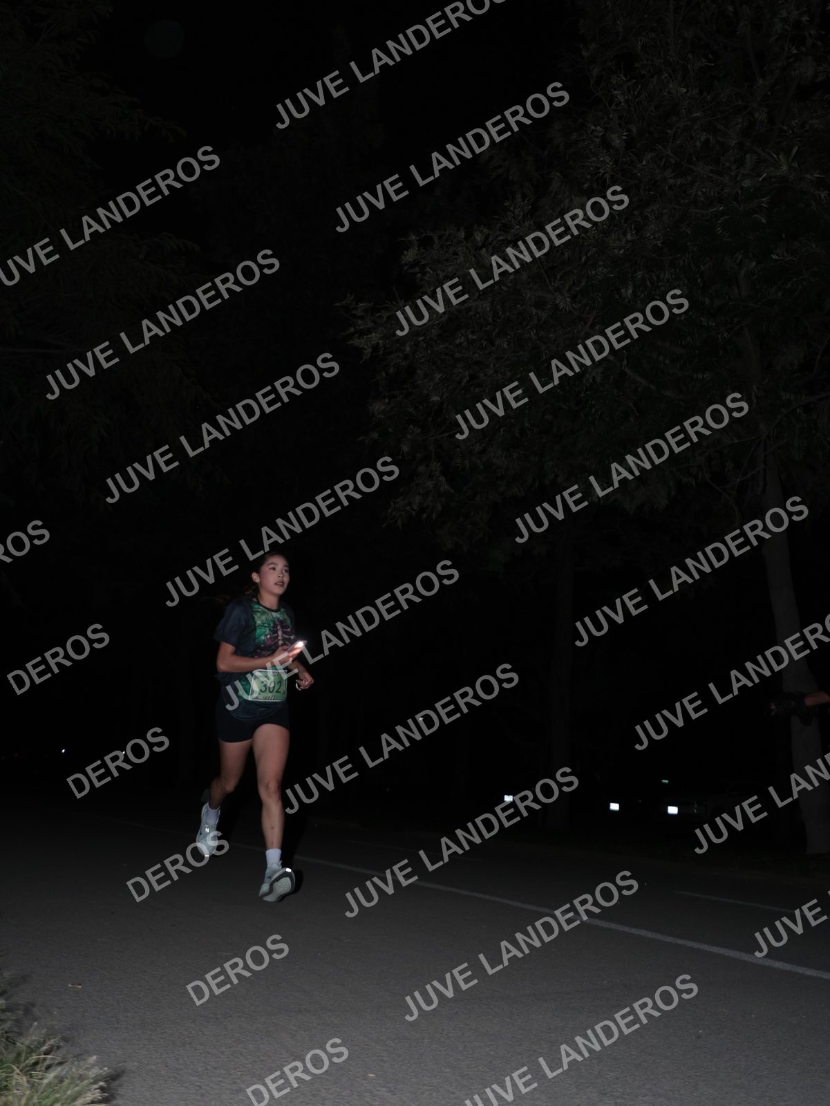 Foto de la Carrera Nocturna de Zombies Parque Metropolitano 2026 en Parque Metropolitano de Guadalajara, Zapopan, Jalisco a las 20:38 · dorsal 302