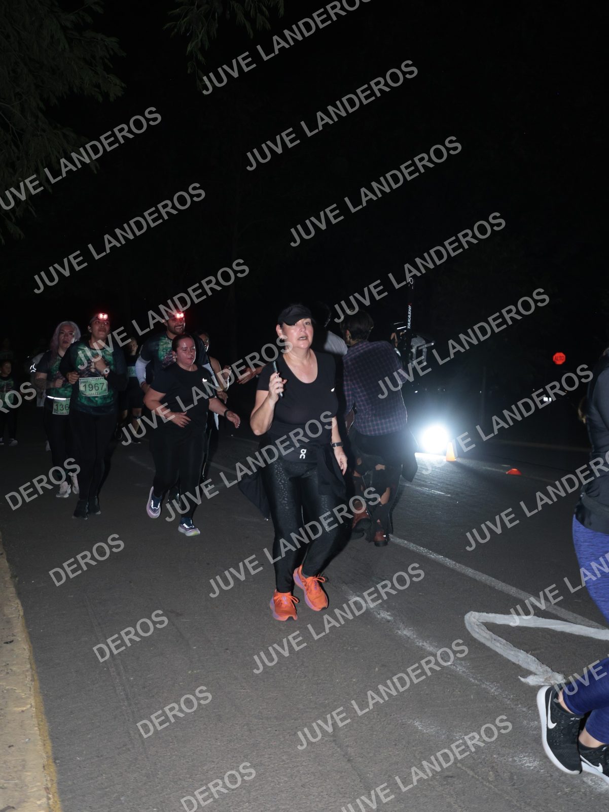 Foto de la Carrera Nocturna de Zombies Parque Metropolitano 2026 en Parque Metropolitano de Guadalajara, Zapopan, Jalisco a las 20:59 · dorsal 1967, 136