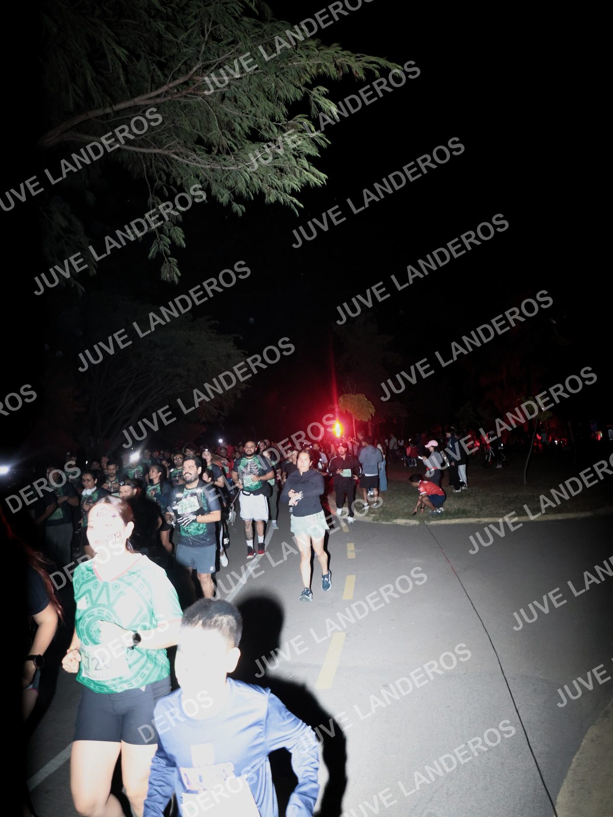 Foto de la Carrera Nocturna de Zombies Parque Metropolitano 2026 en Parque Metropolitano de Guadalajara, Zapopan, Jalisco a las 20:15 · dorsal 1362, 720