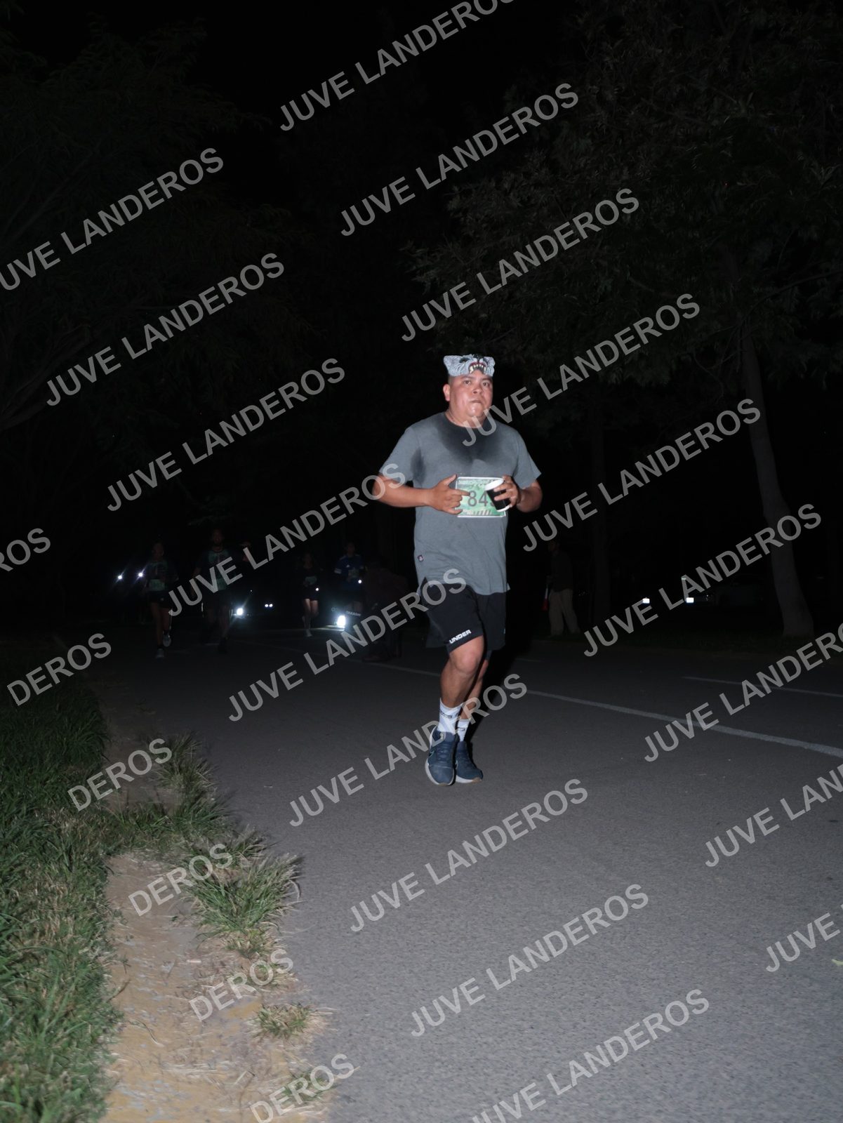 Foto de la Carrera Nocturna de Zombies Parque Metropolitano 2026 en Parque Metropolitano de Guadalajara, Zapopan, Jalisco a las 20:46 · dorsal 84
