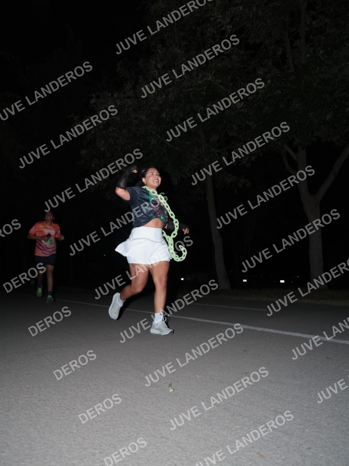 Foto de la Carrera Nocturna de Zombies Parque Metropolitano 2026 en Parque Metropolitano de Guadalajara, Zapopan, Jalisco a las 20:43