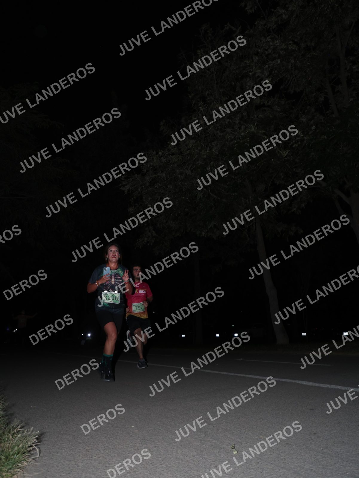 Foto de la Carrera Nocturna de Zombies Parque Metropolitano 2026 en Parque Metropolitano de Guadalajara, Zapopan, Jalisco a las 20:42 · dorsal 797, 3206