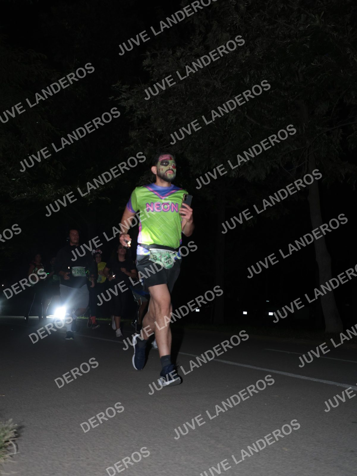 Foto de la Carrera Nocturna de Zombies Parque Metropolitano 2026 en Parque Metropolitano de Guadalajara, Zapopan, Jalisco a las 20:51 · dorsal 1202