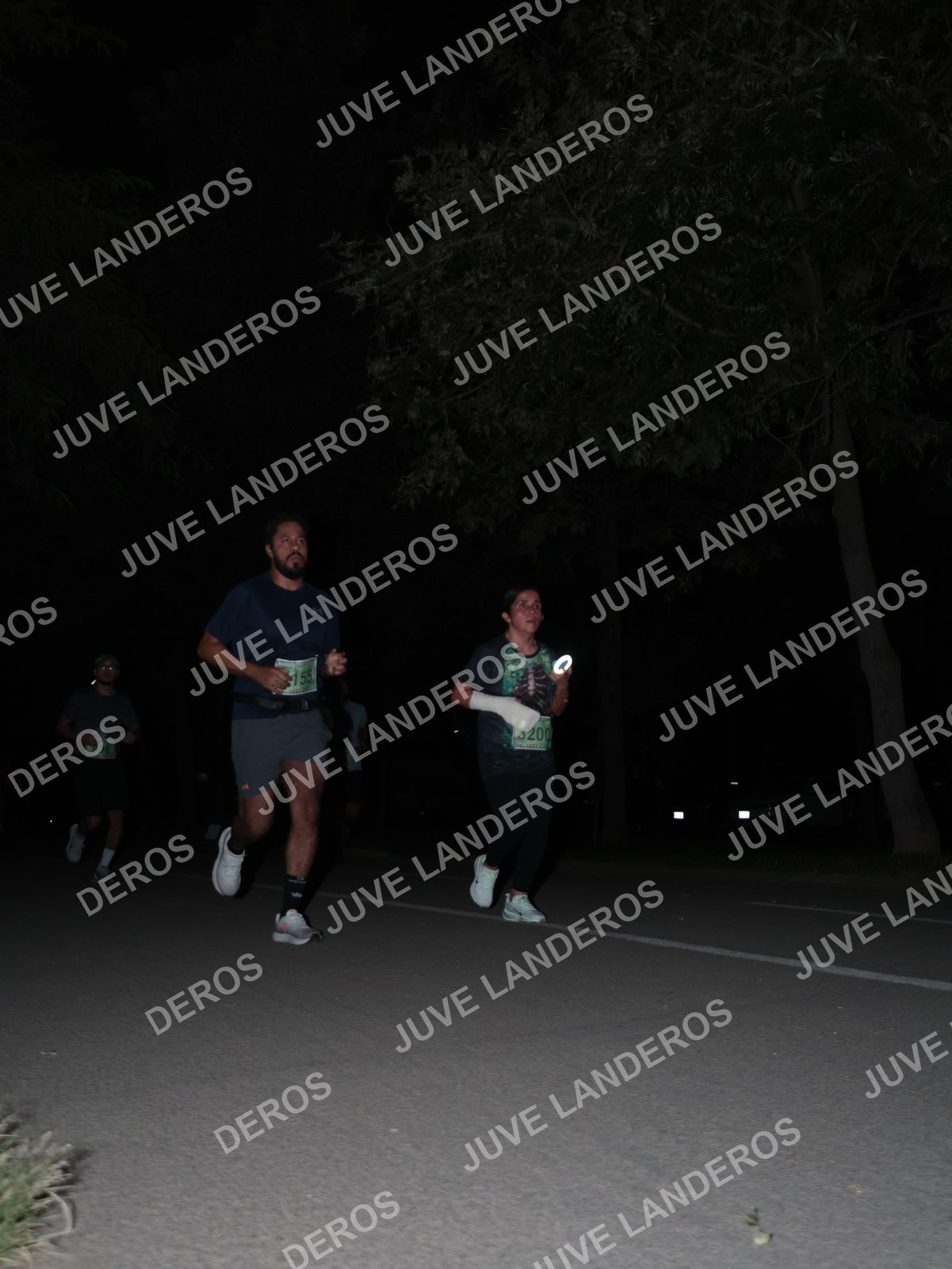 Foto de la Carrera Nocturna de Zombies Parque Metropolitano 2026 en Parque Metropolitano de Guadalajara, Zapopan, Jalisco a las 20:43 · dorsal 155, 200