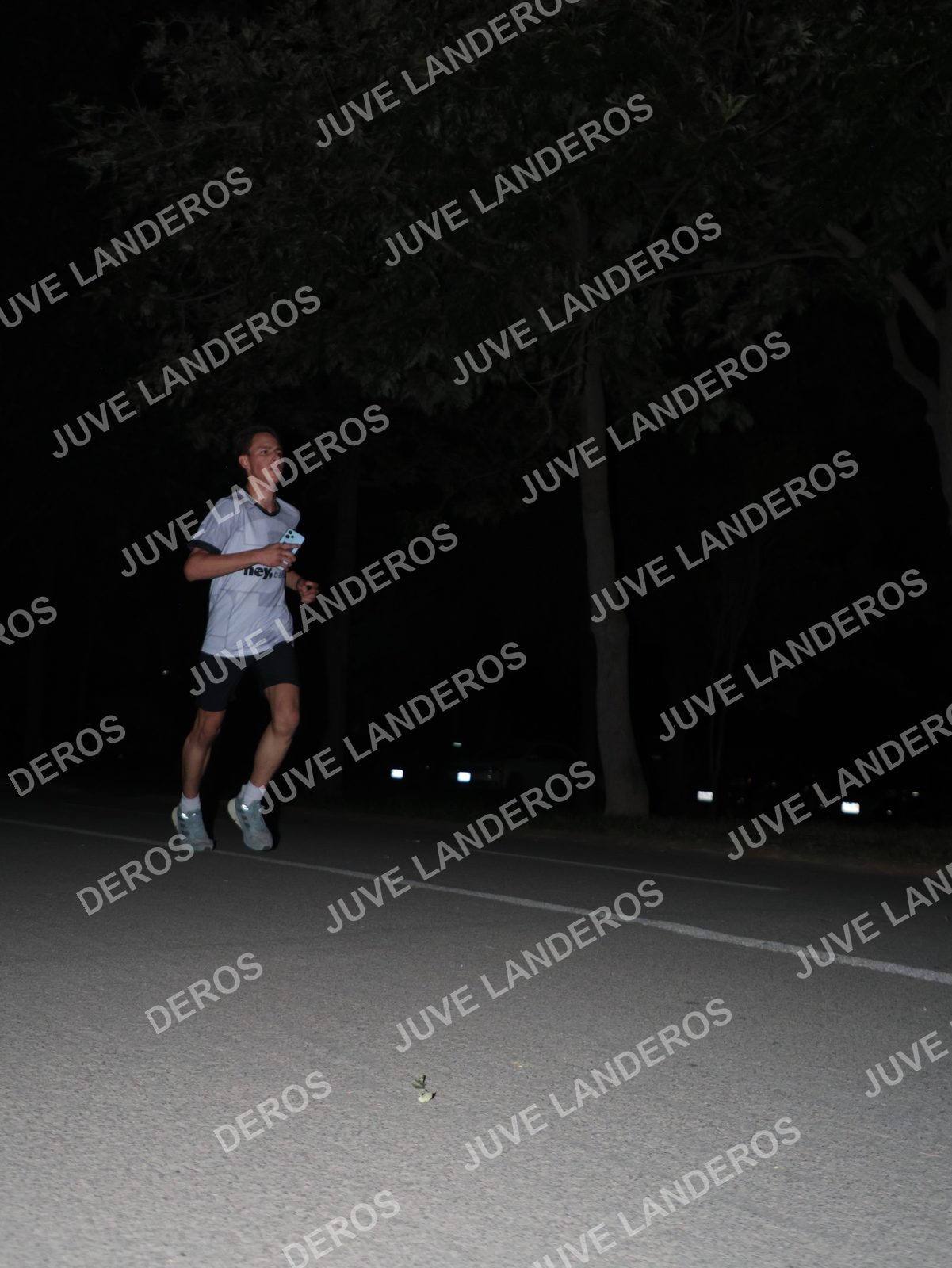 Foto de la Carrera Nocturna de Zombies Parque Metropolitano 2026 en Parque Metropolitano de Guadalajara, Zapopan, Jalisco a las 20:38