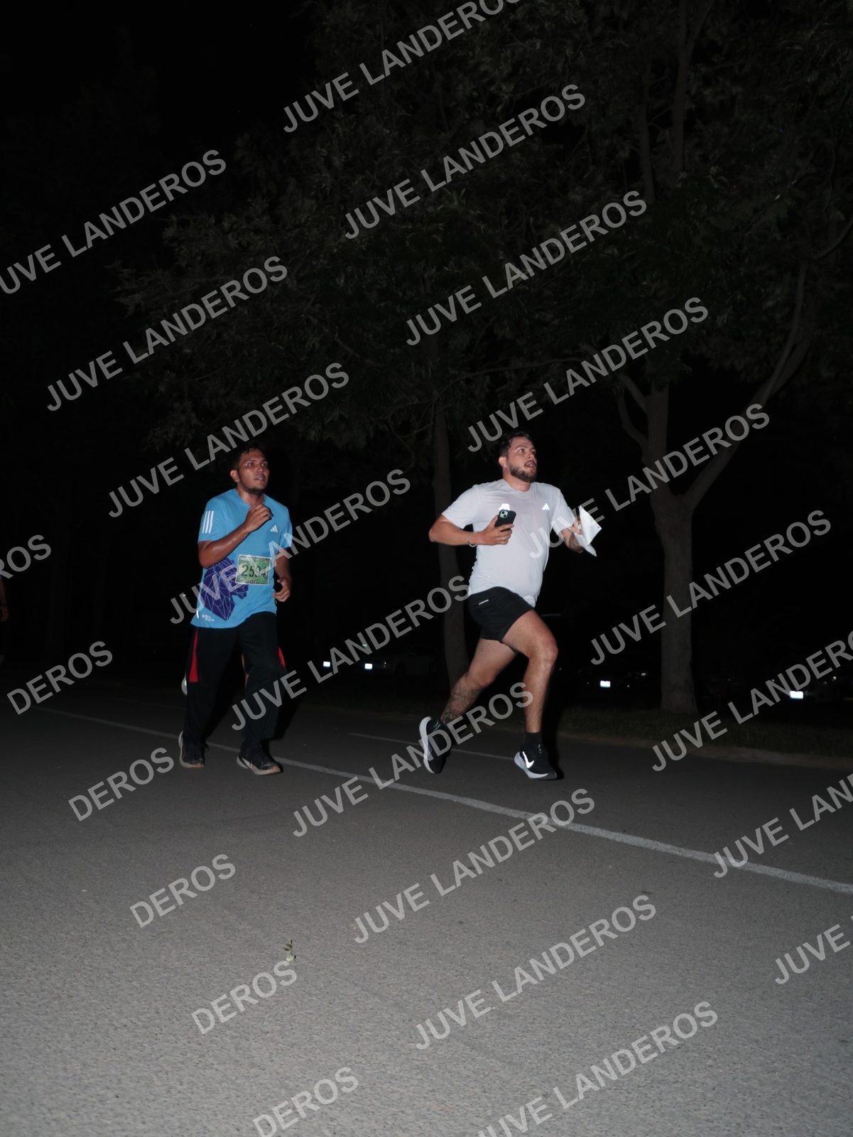 Foto de la Carrera Nocturna de Zombies Parque Metropolitano 2026 en Parque Metropolitano de Guadalajara, Zapopan, Jalisco a las 20:40 · dorsal 2594
