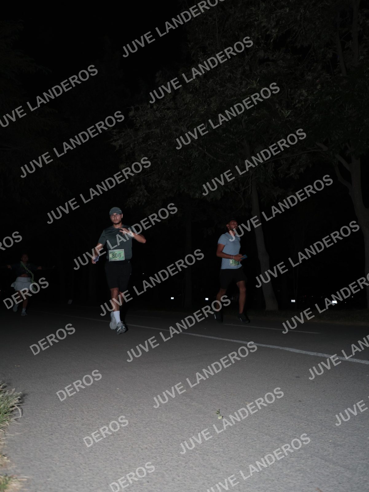 Foto de la Carrera Nocturna de Zombies Parque Metropolitano 2026 en Parque Metropolitano de Guadalajara, Zapopan, Jalisco a las 20:43 · dorsal 806