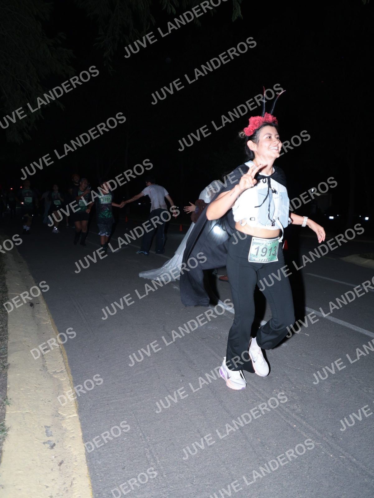Foto de la Carrera Nocturna de Zombies Parque Metropolitano 2026 en Parque Metropolitano de Guadalajara, Zapopan, Jalisco a las 20:59 · dorsal 1913, 3191