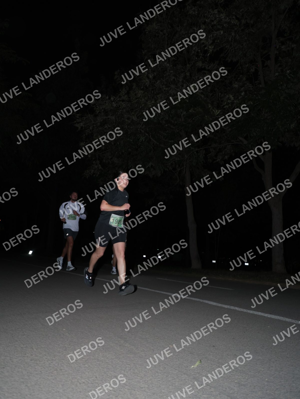 Foto de la Carrera Nocturna de Zombies Parque Metropolitano 2026 en Parque Metropolitano de Guadalajara, Zapopan, Jalisco a las 20:44 · dorsal 1989, 2586