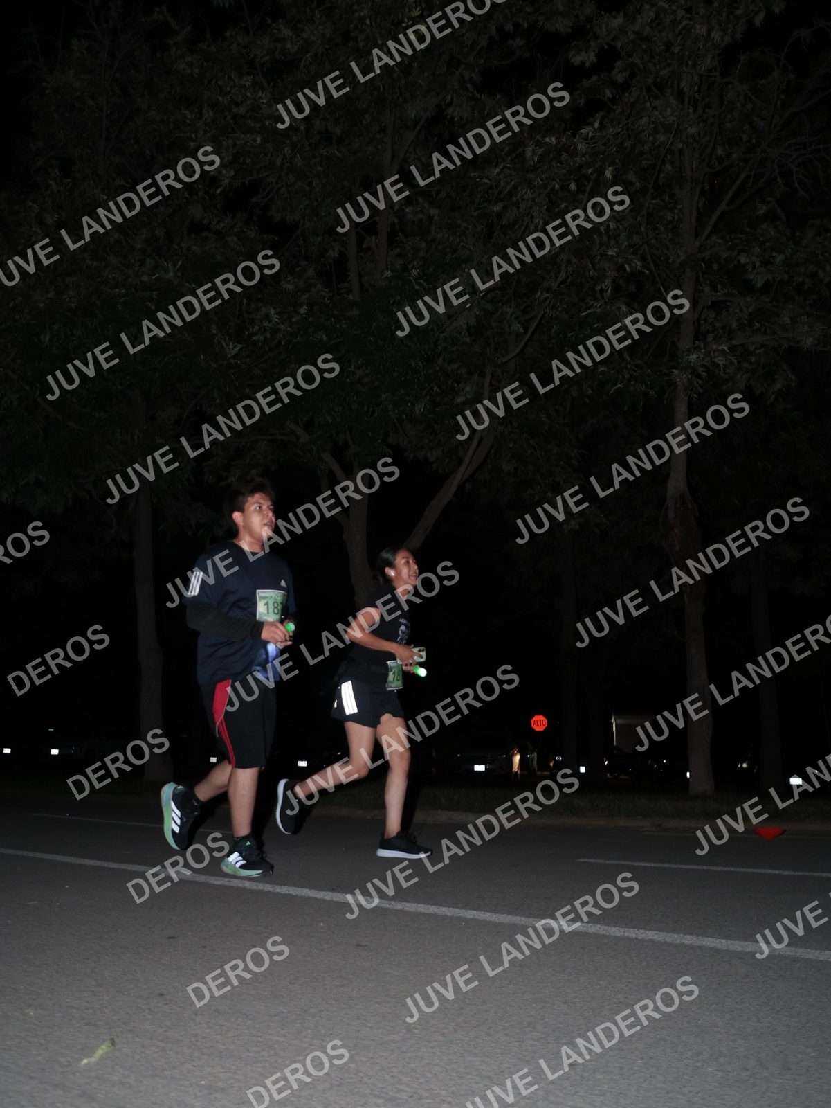 Foto de la Carrera Nocturna de Zombies Parque Metropolitano 2026 en Parque Metropolitano de Guadalajara, Zapopan, Jalisco a las 20:44 · dorsal 18