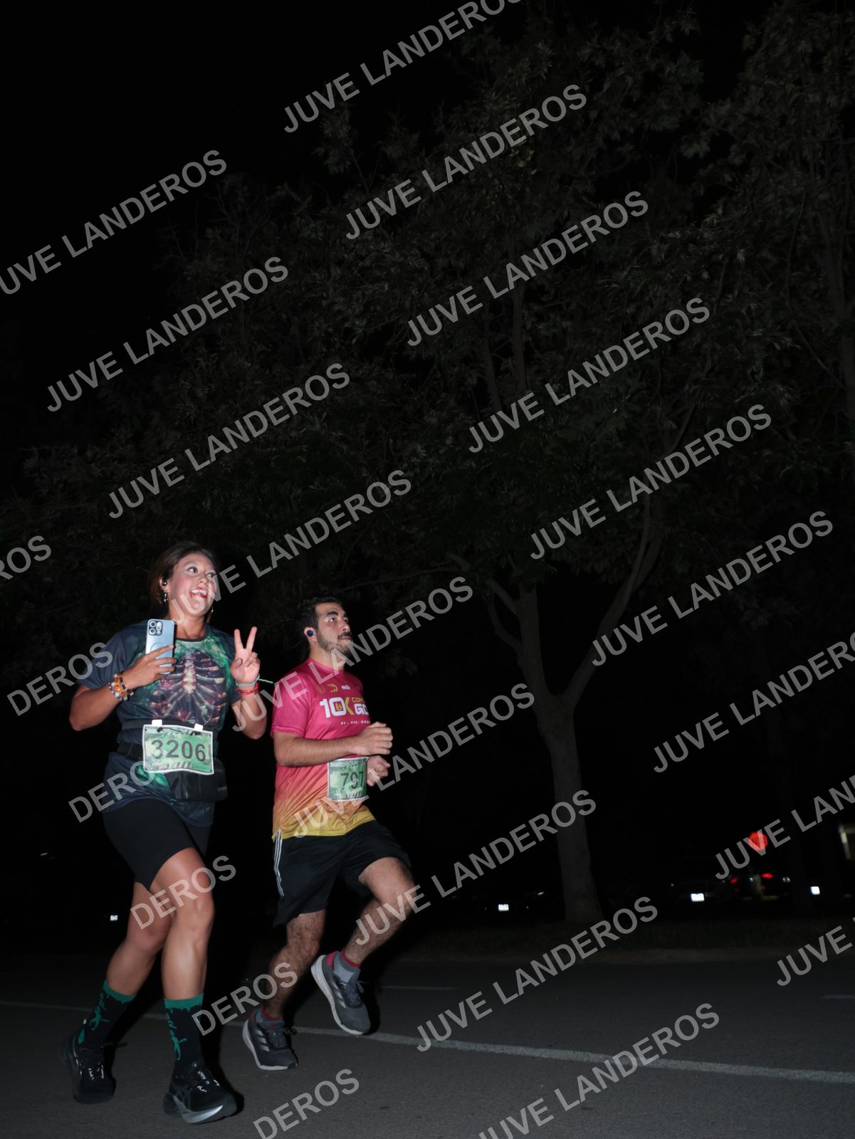 Foto de la Carrera Nocturna de Zombies Parque Metropolitano 2026 en Parque Metropolitano de Guadalajara, Zapopan, Jalisco a las 20:42 · dorsal 797, 3206