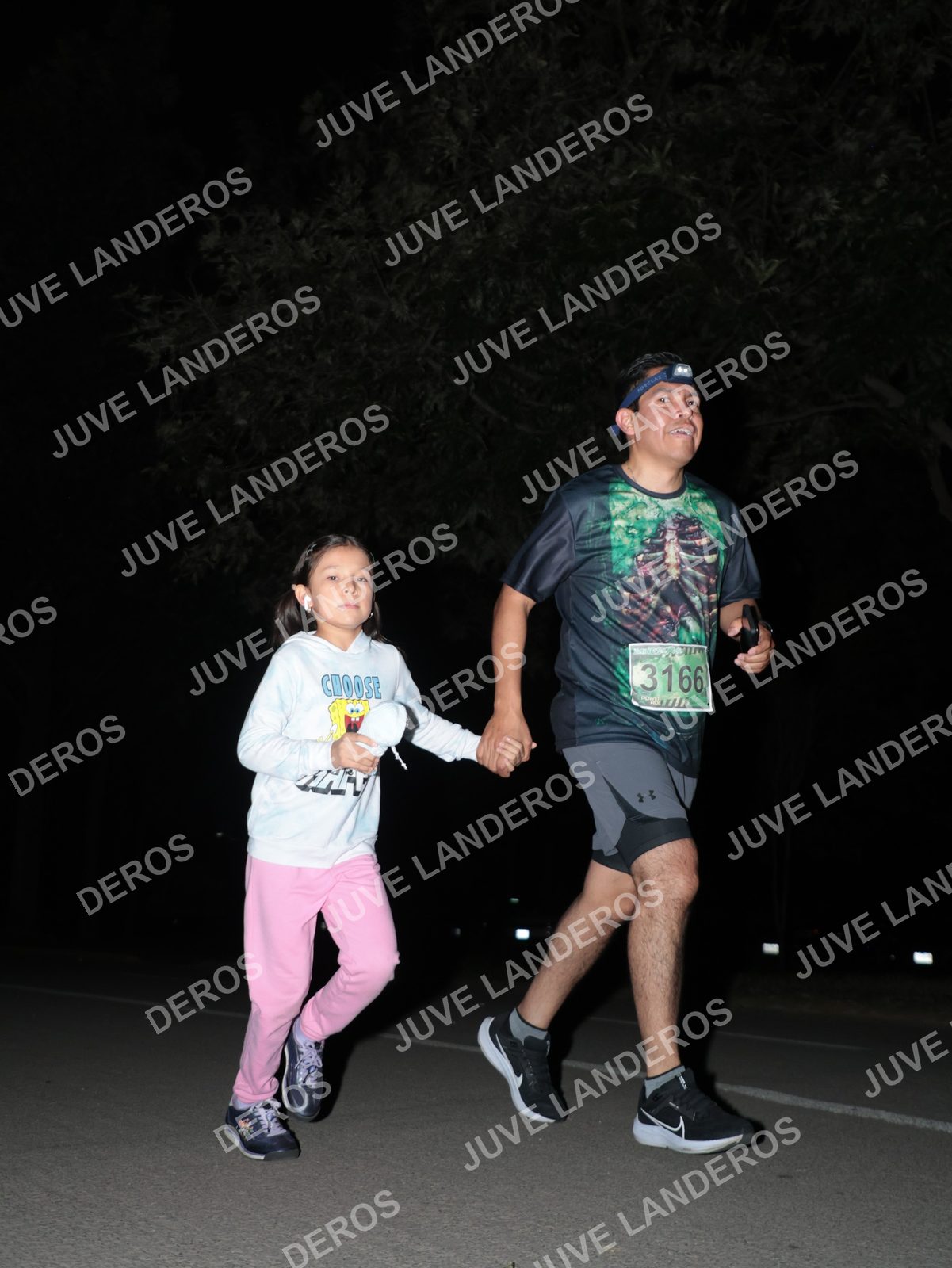 Foto de la Carrera Nocturna de Zombies Parque Metropolitano 2026 en Parque Metropolitano de Guadalajara, Zapopan, Jalisco a las 20:38 · dorsal 3166