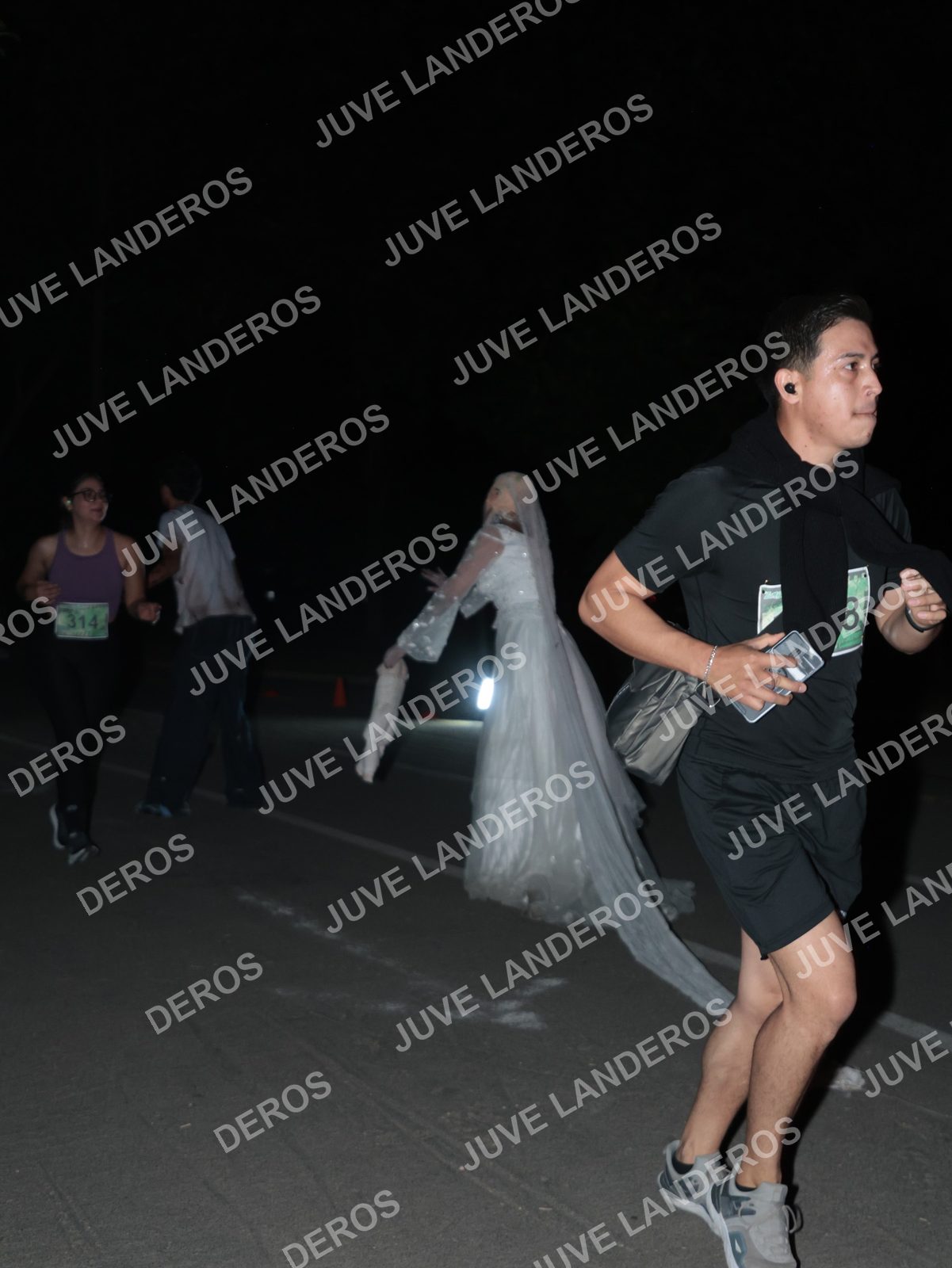 Foto de la Carrera Nocturna de Zombies Parque Metropolitano 2026 en Parque Metropolitano de Guadalajara, Zapopan, Jalisco a las 20:59 · dorsal 314