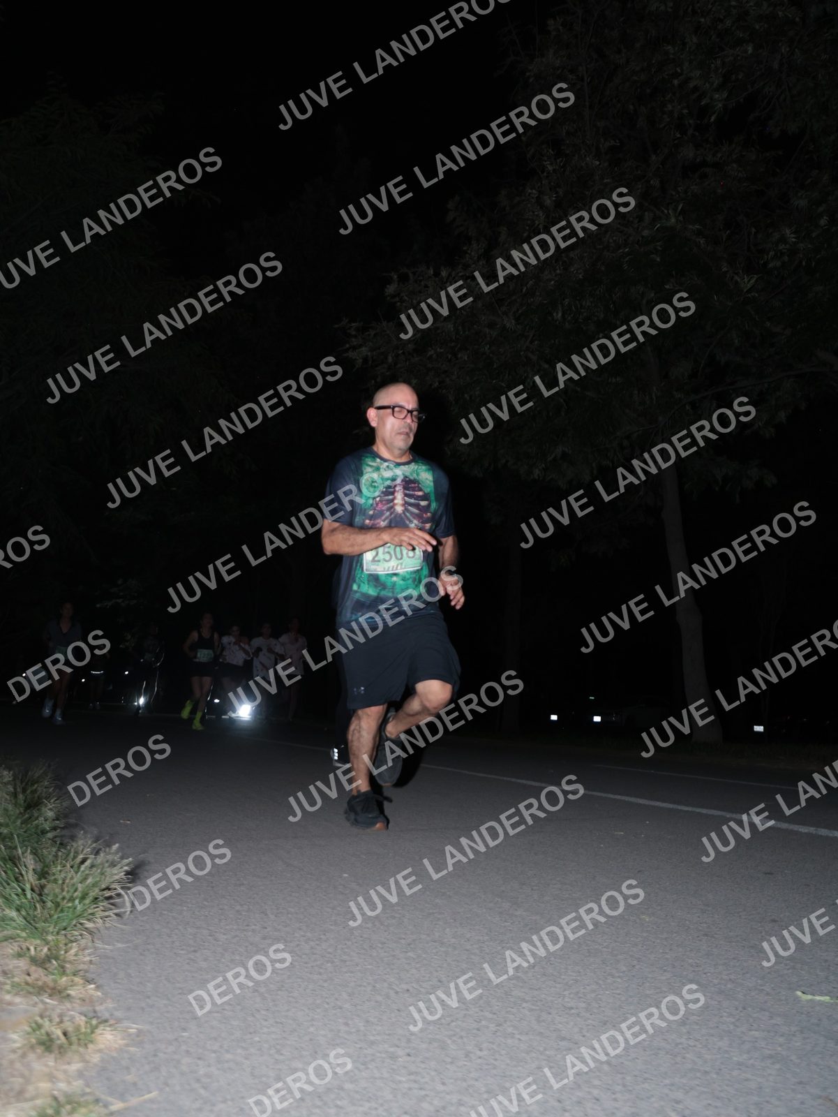 Foto de la Carrera Nocturna de Zombies Parque Metropolitano 2026 en Parque Metropolitano de Guadalajara, Zapopan, Jalisco a las 20:47 · dorsal 2508