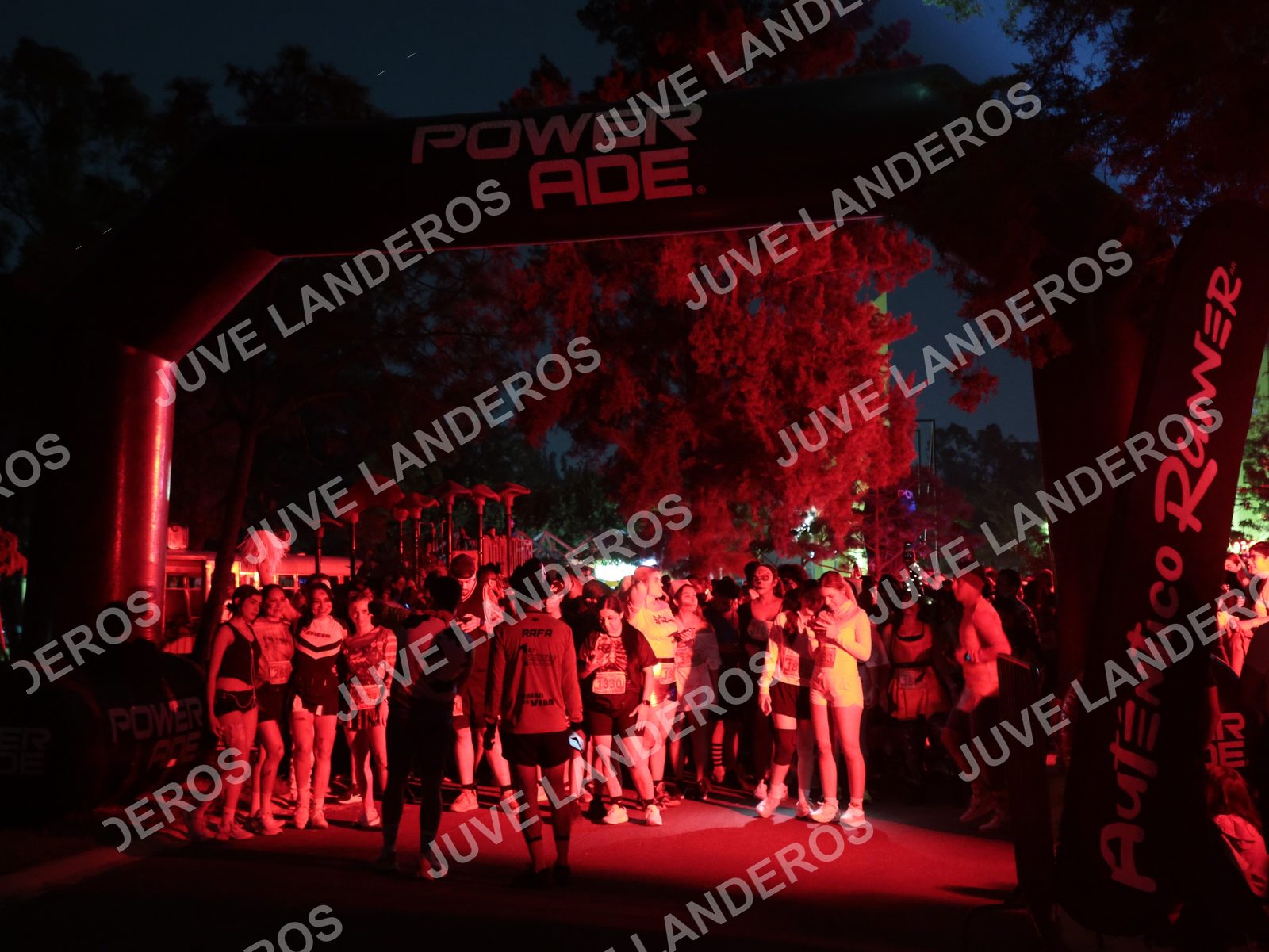 Foto de la Carrera Nocturna de Zombies Parque Metropolitano 2026 en Parque Metropolitano de Guadalajara, Zapopan, Jalisco a las 20:00 · dorsal 1330, 265