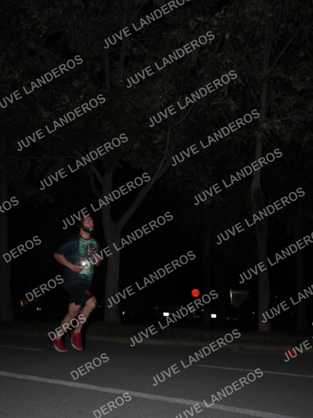 Foto de la Carrera Nocturna de Zombies Parque Metropolitano 2026 en Parque Metropolitano de Guadalajara, Zapopan, Jalisco a las 20:45 · dorsal 80