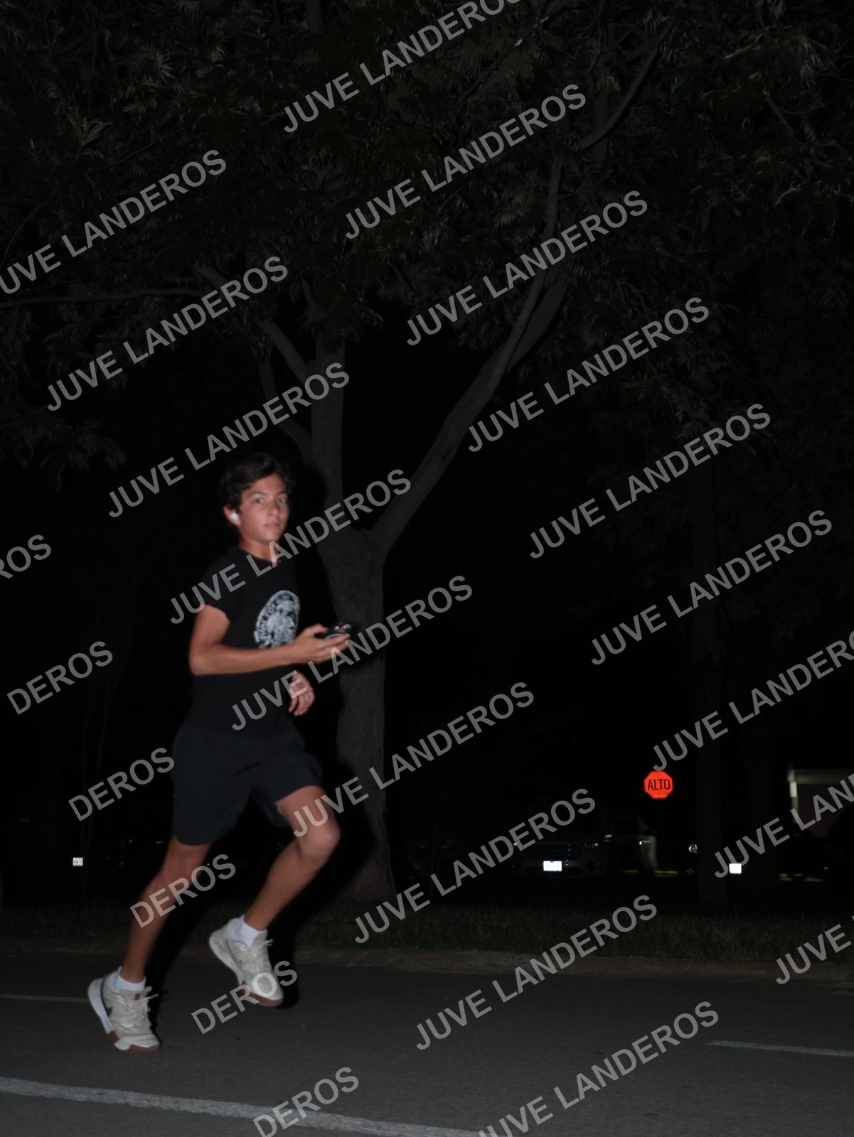 Foto de la Carrera Nocturna de Zombies Parque Metropolitano 2026 en Parque Metropolitano de Guadalajara, Zapopan, Jalisco a las 20:41
