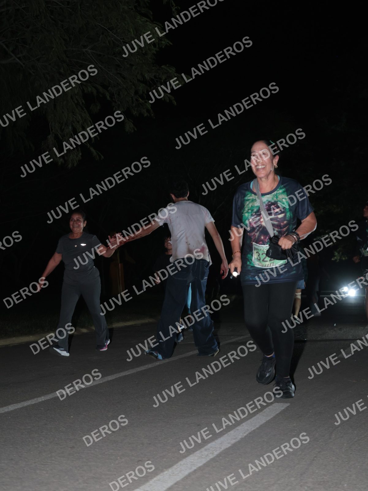 Foto de la Carrera Nocturna de Zombies Parque Metropolitano 2026 en Parque Metropolitano de Guadalajara, Zapopan, Jalisco a las 21:01