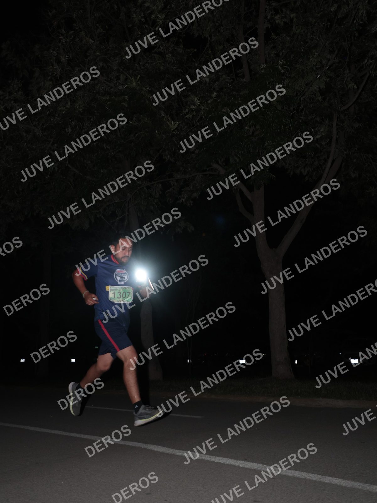 Foto de la Carrera Nocturna de Zombies Parque Metropolitano 2026 en Parque Metropolitano de Guadalajara, Zapopan, Jalisco a las 20:42 · dorsal 1307