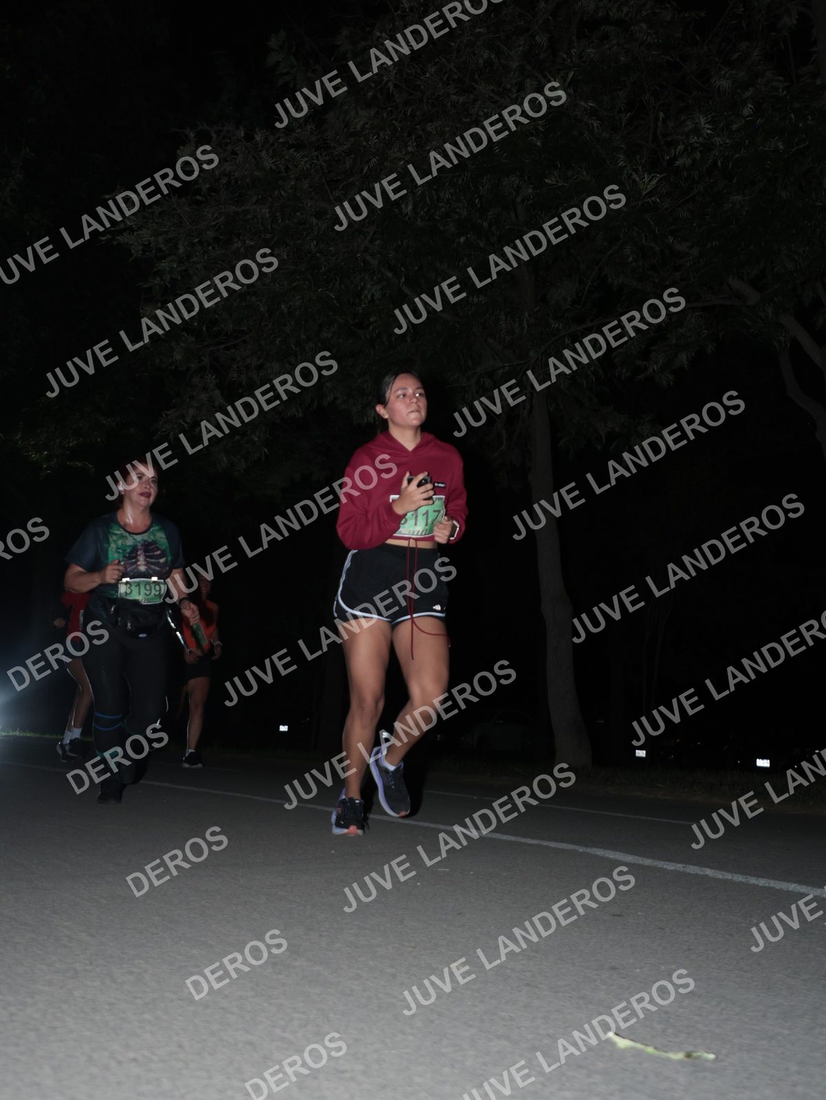 Foto de la Carrera Nocturna de Zombies Parque Metropolitano 2026 en Parque Metropolitano de Guadalajara, Zapopan, Jalisco a las 20:50 · dorsal 3199, 117