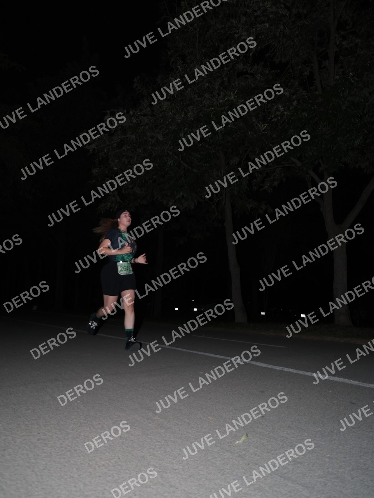 Foto de la Carrera Nocturna de Zombies Parque Metropolitano 2026 en Parque Metropolitano de Guadalajara, Zapopan, Jalisco a las 20:43 · dorsal 2642