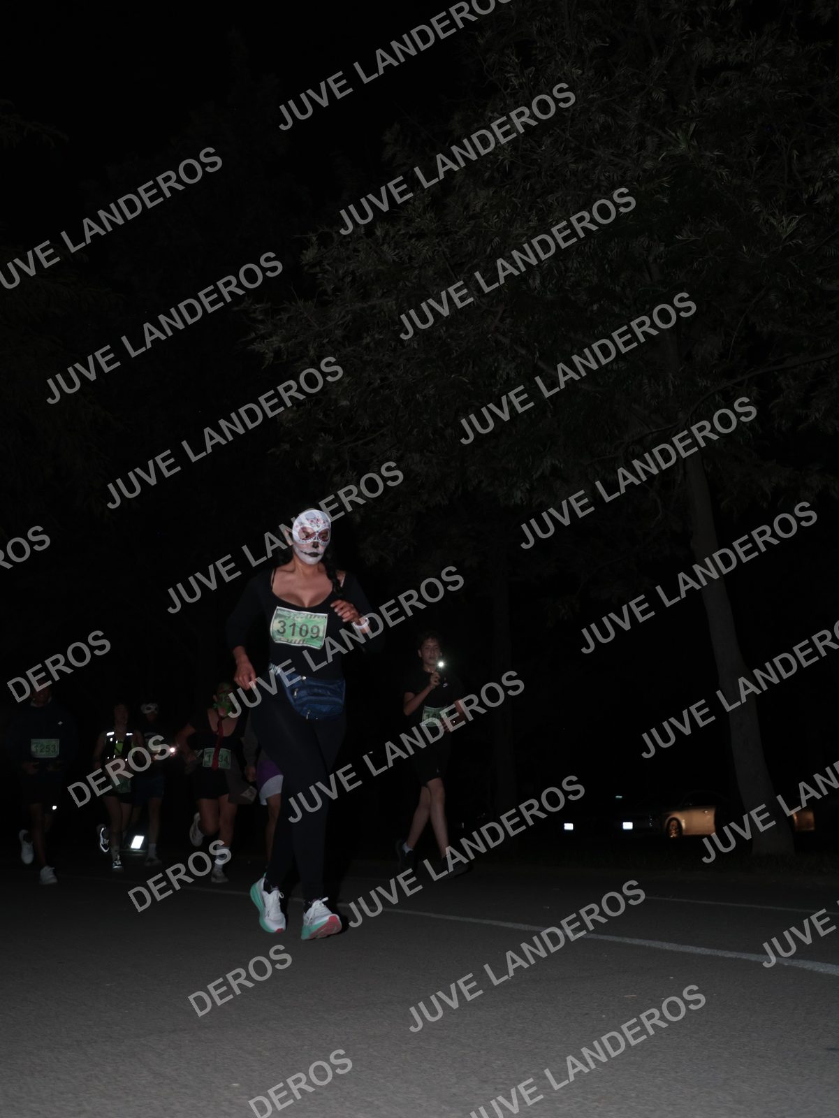 Foto de la Carrera Nocturna de Zombies Parque Metropolitano 2026 en Parque Metropolitano de Guadalajara, Zapopan, Jalisco a las 20:44 · dorsal 3109
